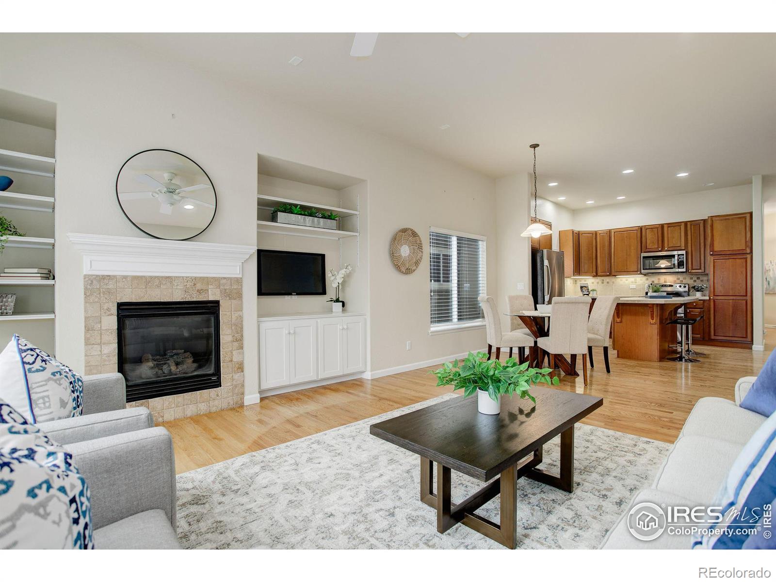 MLS Image #4 for 1637  metropolitan drive,longmont, Colorado