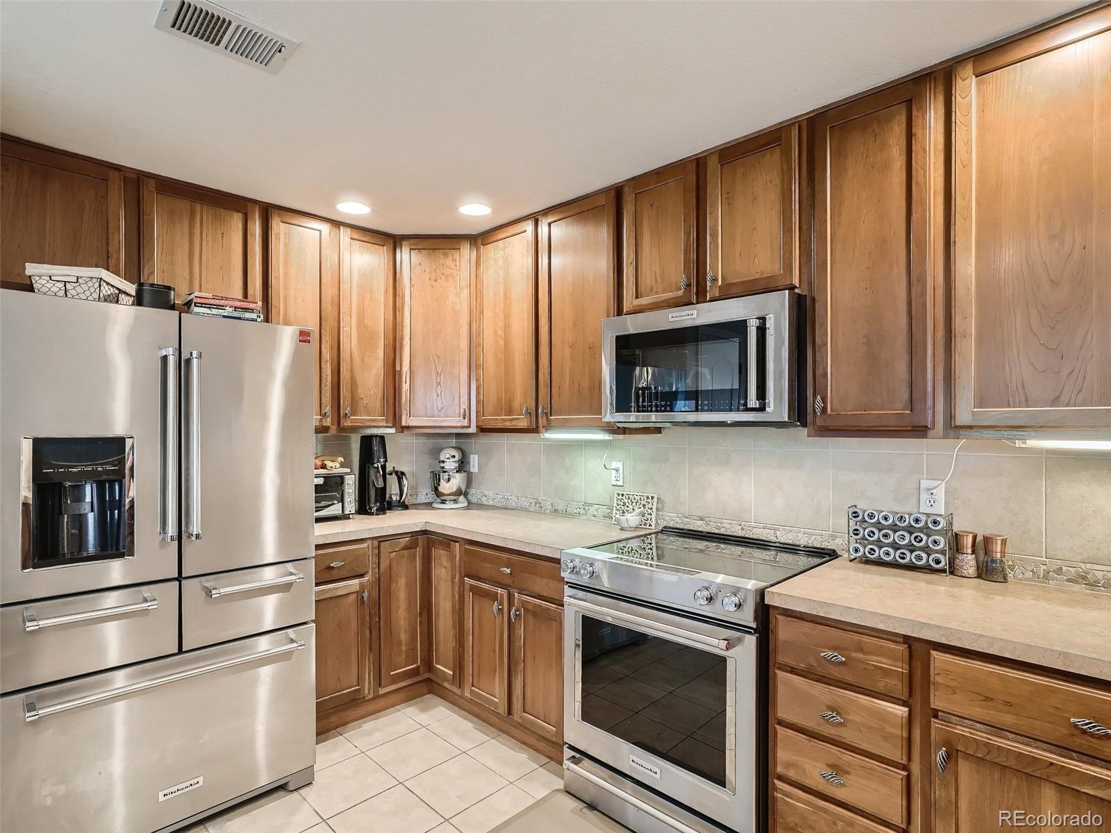 MLS Image #12 for 15444 w 63rd avenue,arvada, Colorado