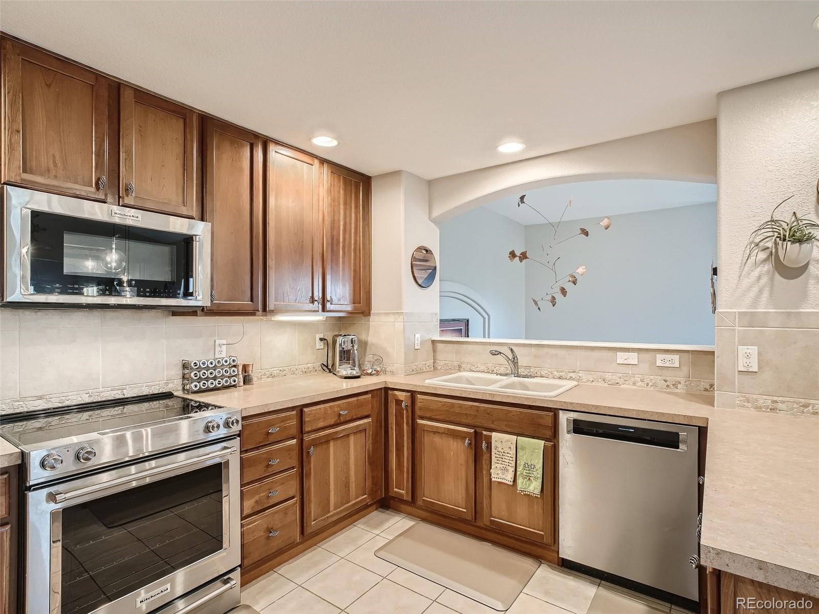 MLS Image #13 for 15444 w 63rd avenue,arvada, Colorado