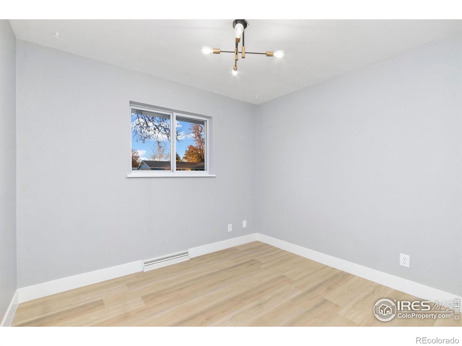 MLS Image #11 for 609  columbia road,fort collins, Colorado