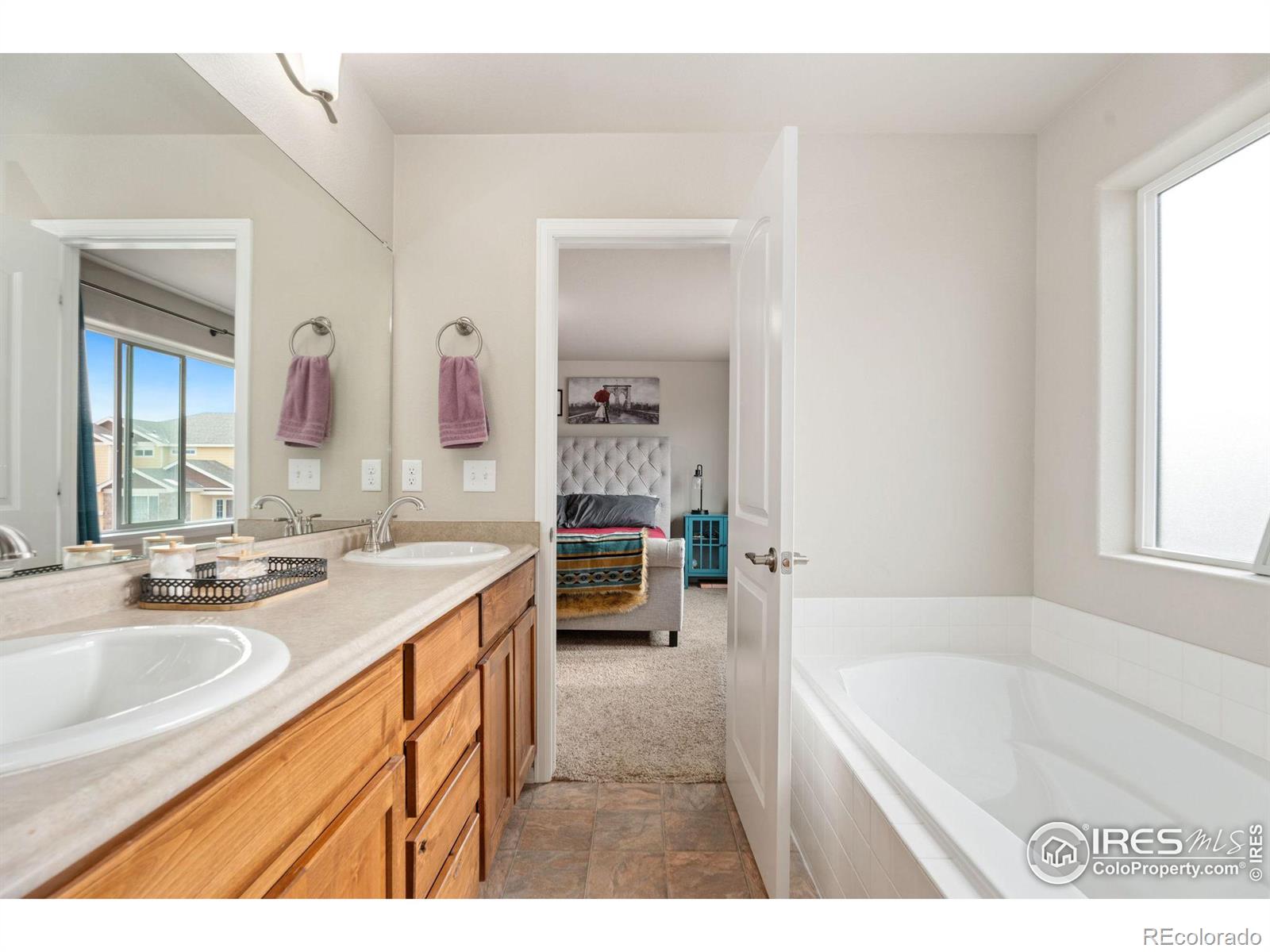 MLS Image #11 for 1803  sunset vista drive,windsor, Colorado