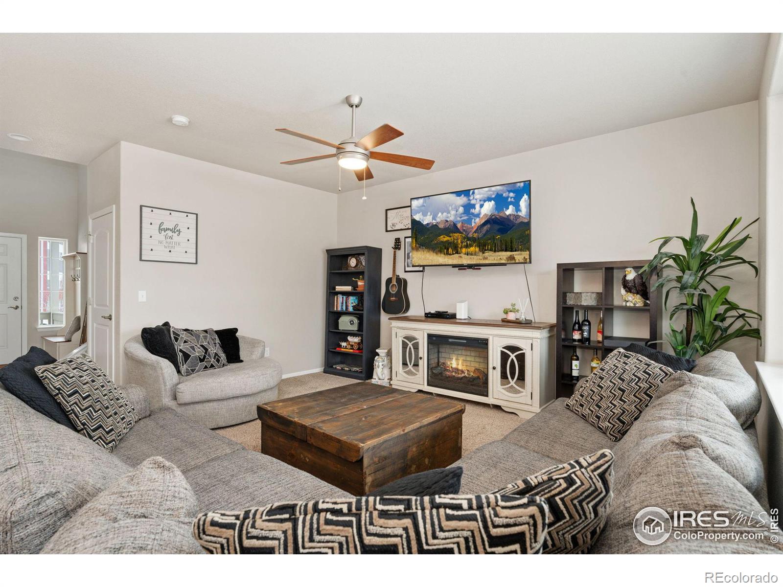 MLS Image #2 for 1803  sunset vista drive,windsor, Colorado