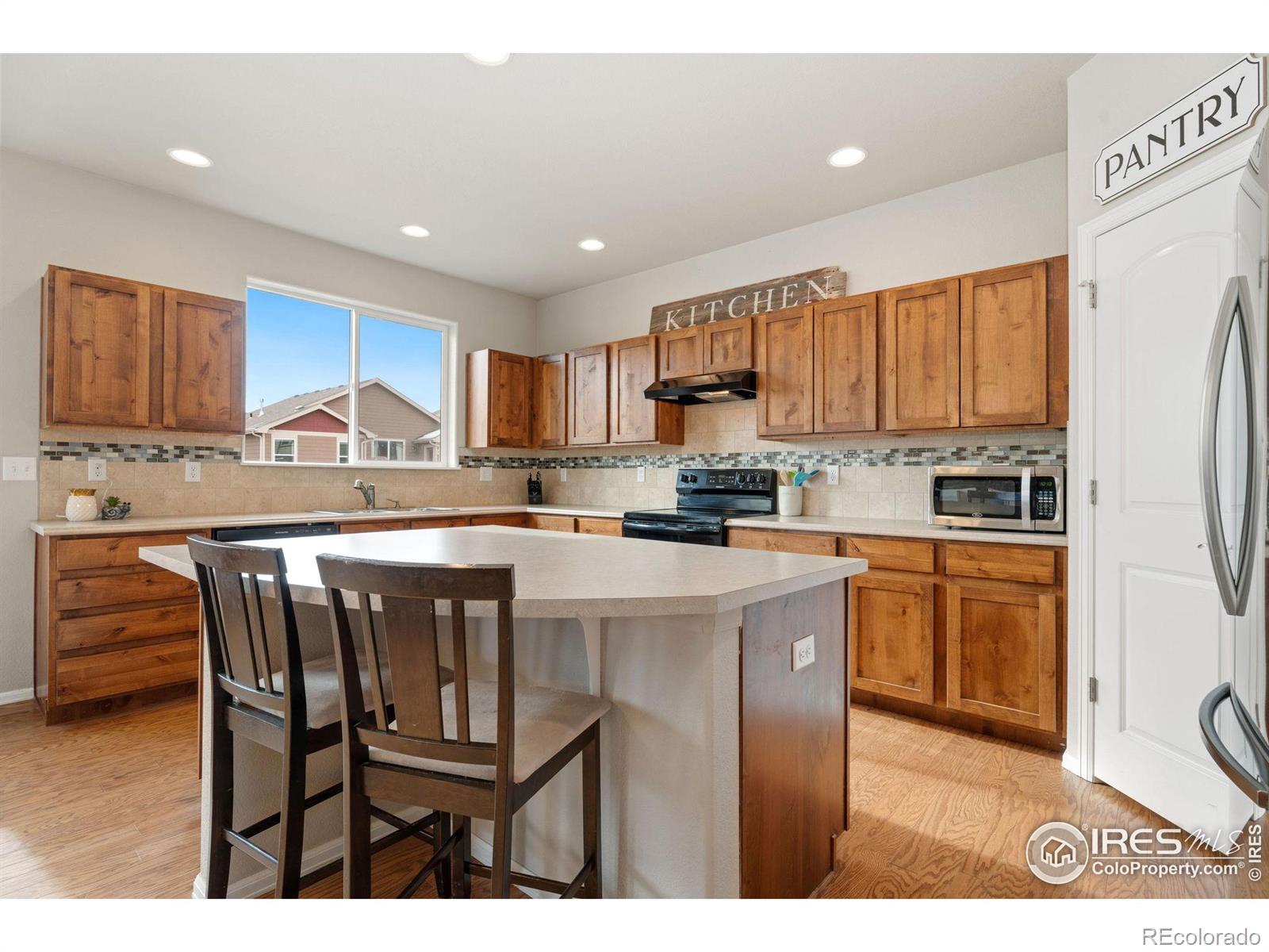 MLS Image #7 for 1803  sunset vista drive,windsor, Colorado