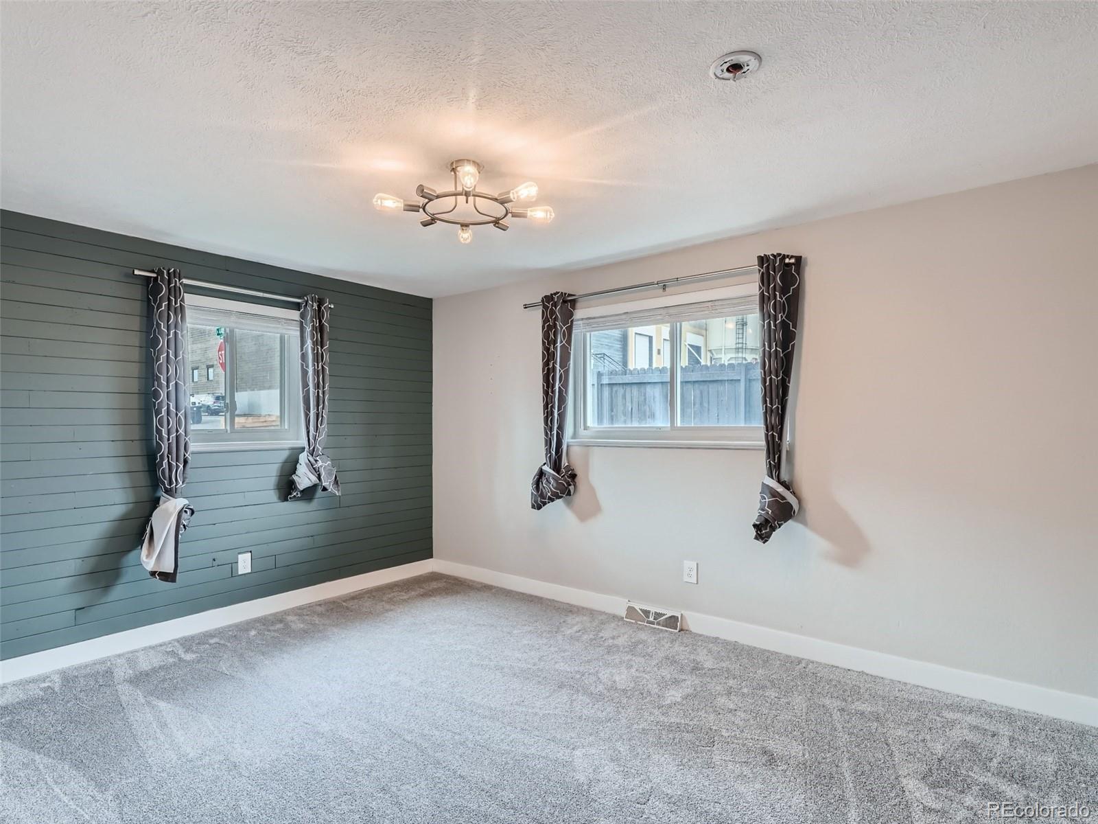 MLS Image #11 for 1130 w 44th avenue,denver, Colorado