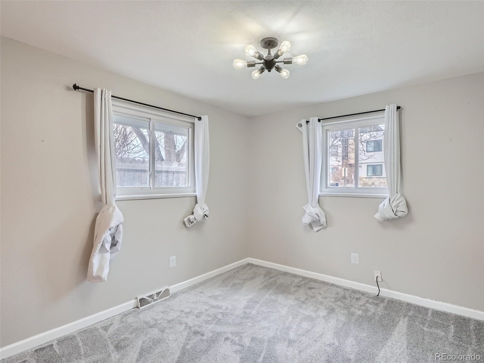 MLS Image #14 for 1130 w 44th avenue,denver, Colorado