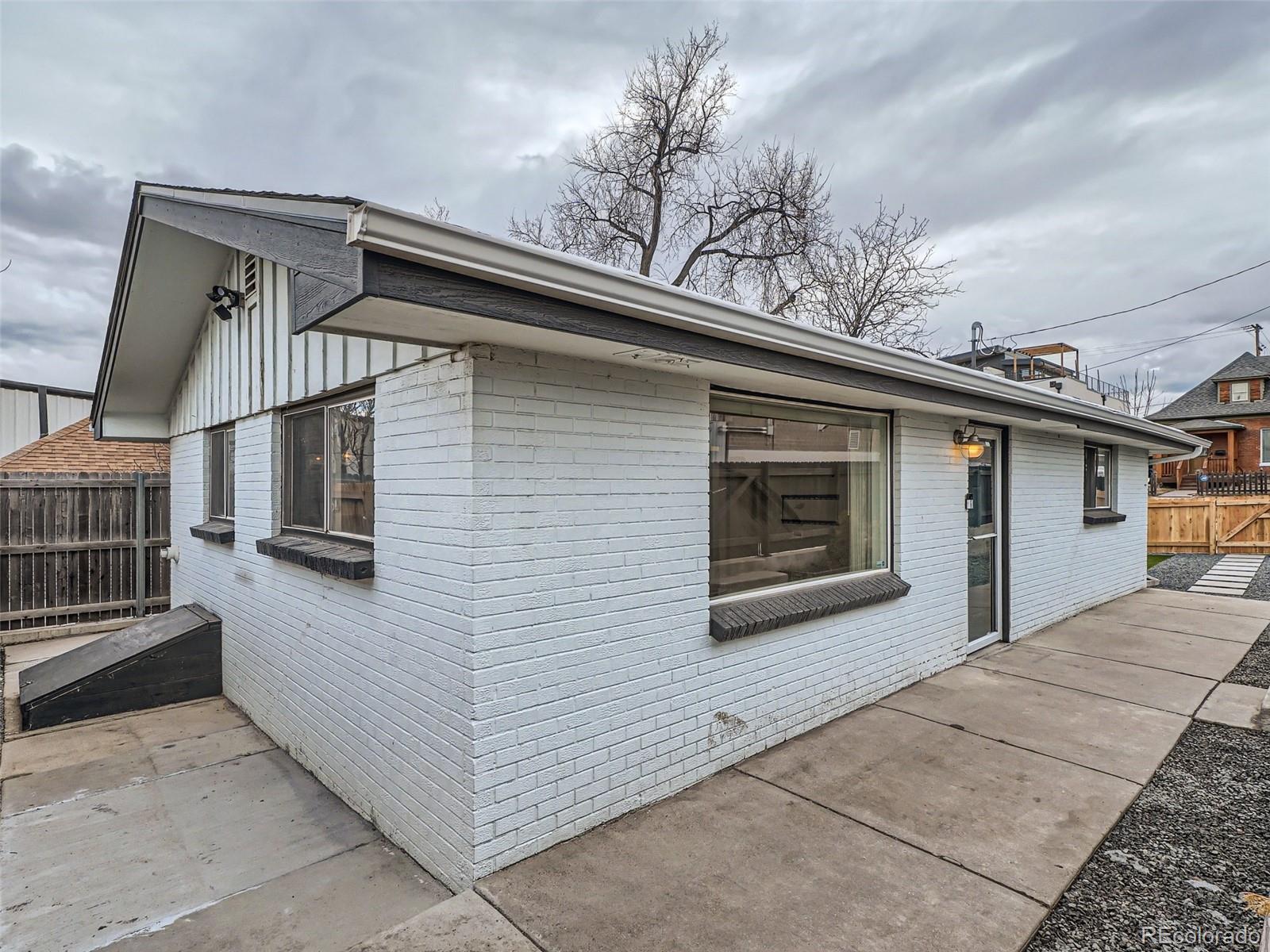 MLS Image #2 for 1130 w 44th avenue,denver, Colorado