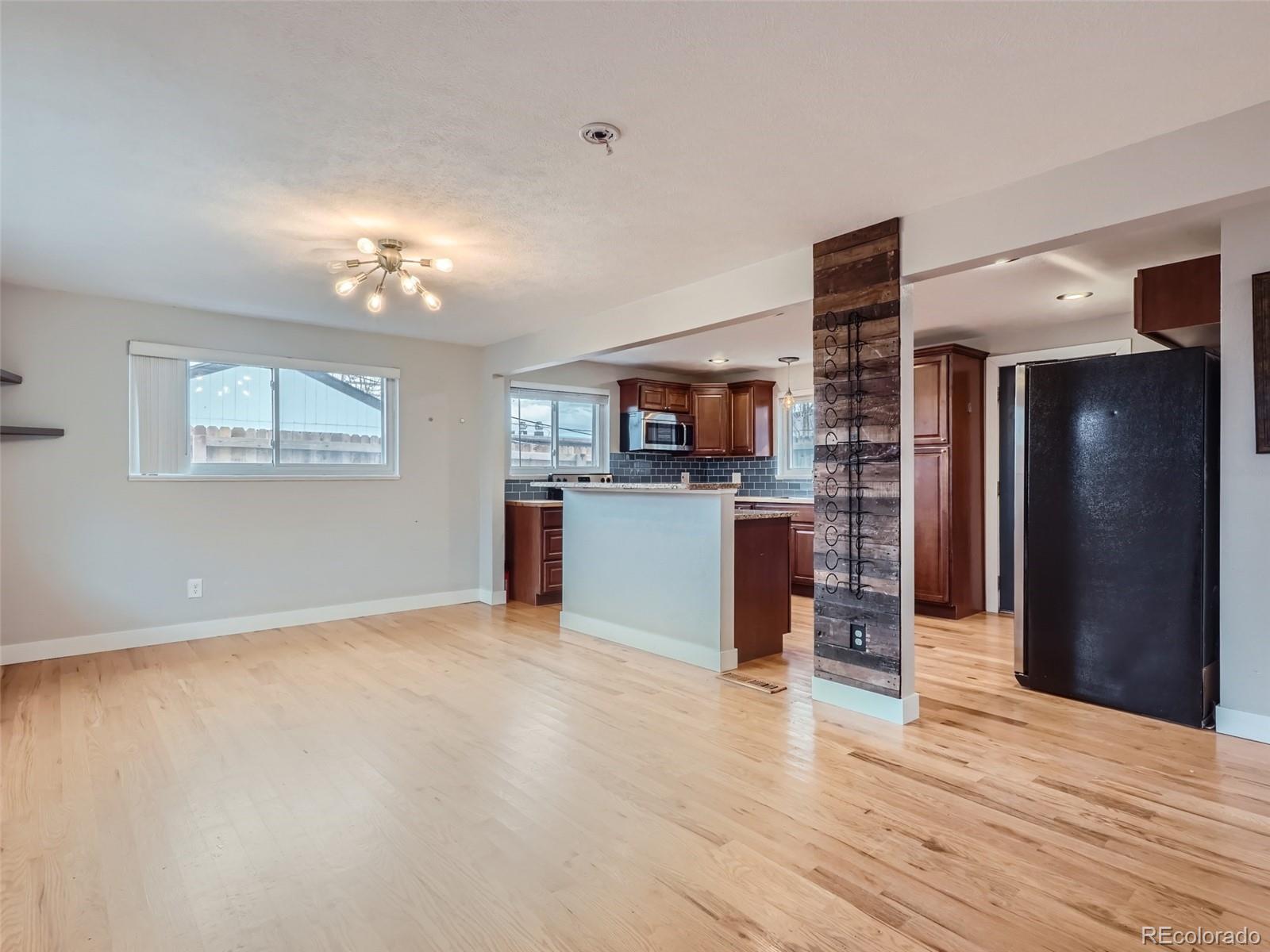 MLS Image #5 for 1130 w 44th avenue,denver, Colorado