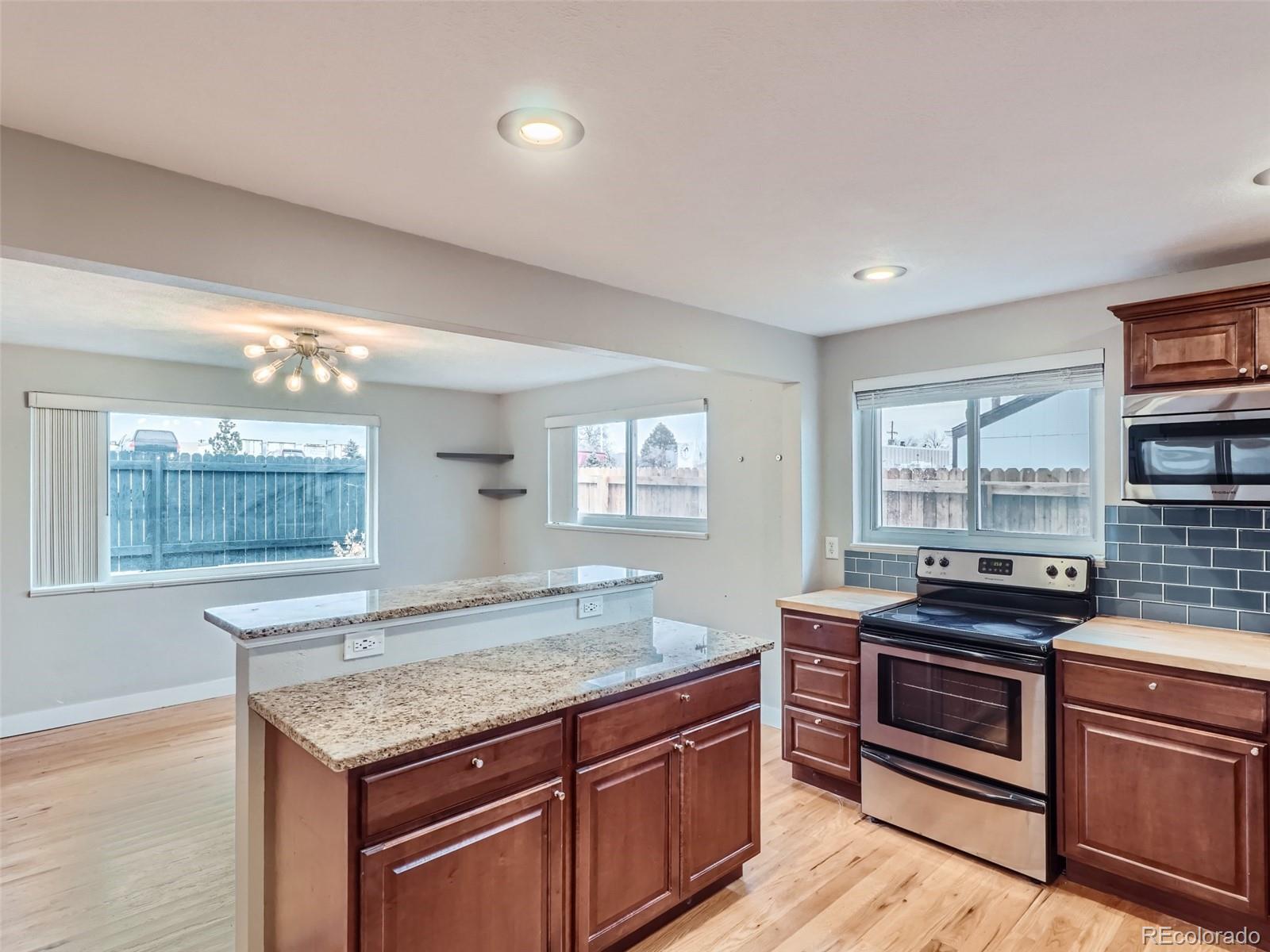 MLS Image #7 for 1130 w 44th avenue,denver, Colorado