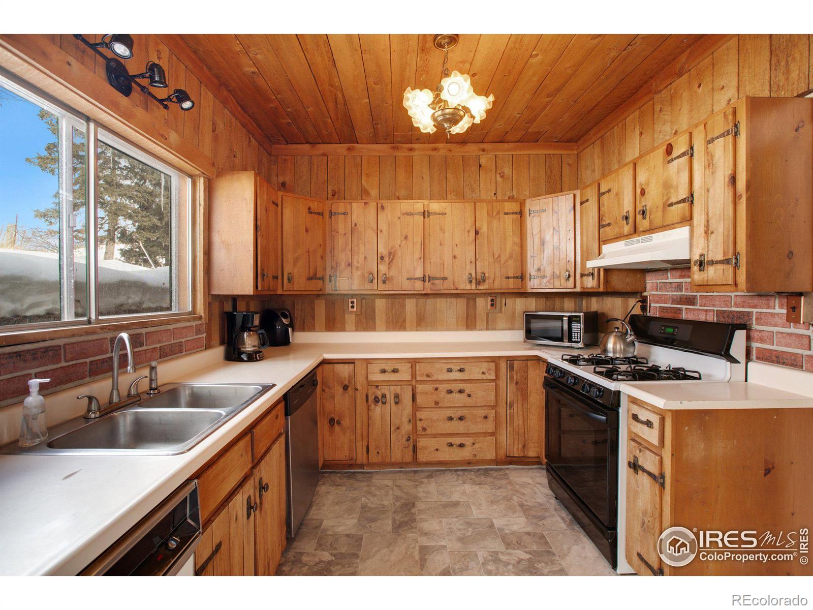 MLS Image #25 for 317 e golden avenue,cripple creek, Colorado