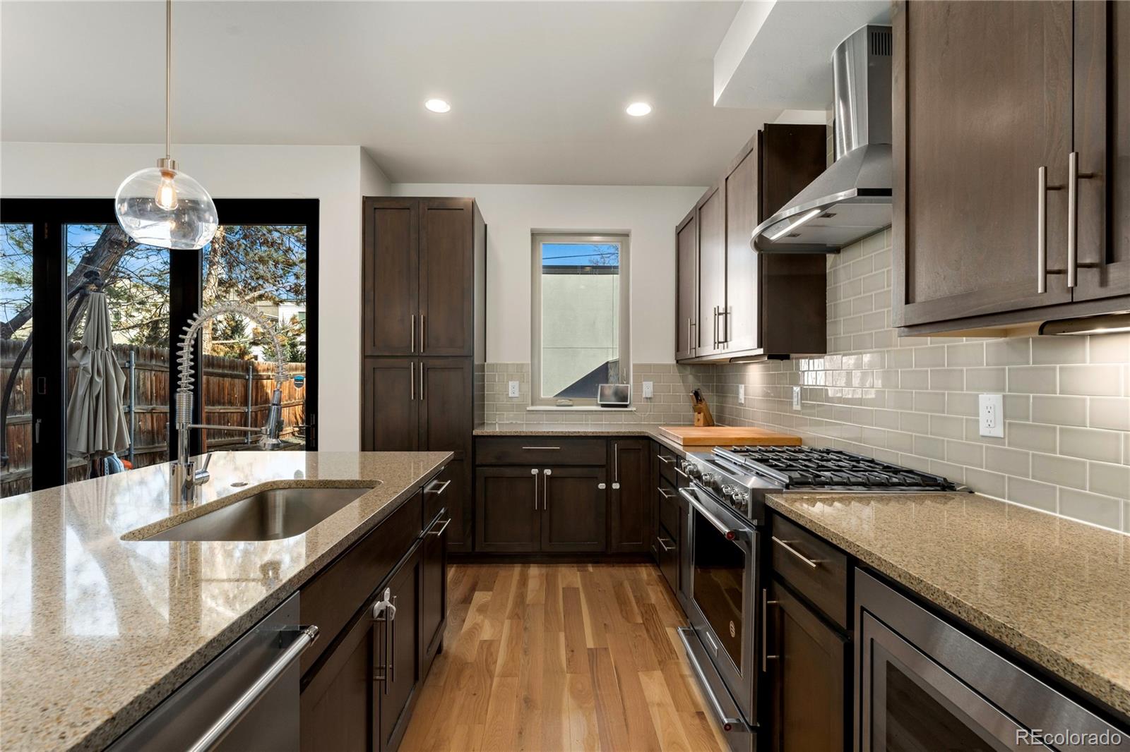 MLS Image #9 for 2416 s gilpin street,denver, Colorado