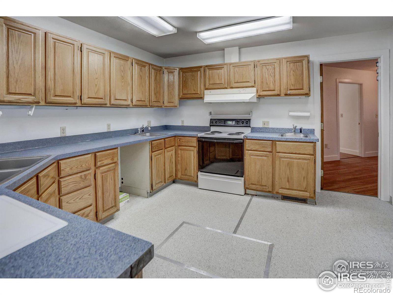 MLS Image #18 for 302  sally street,wiggins, Colorado