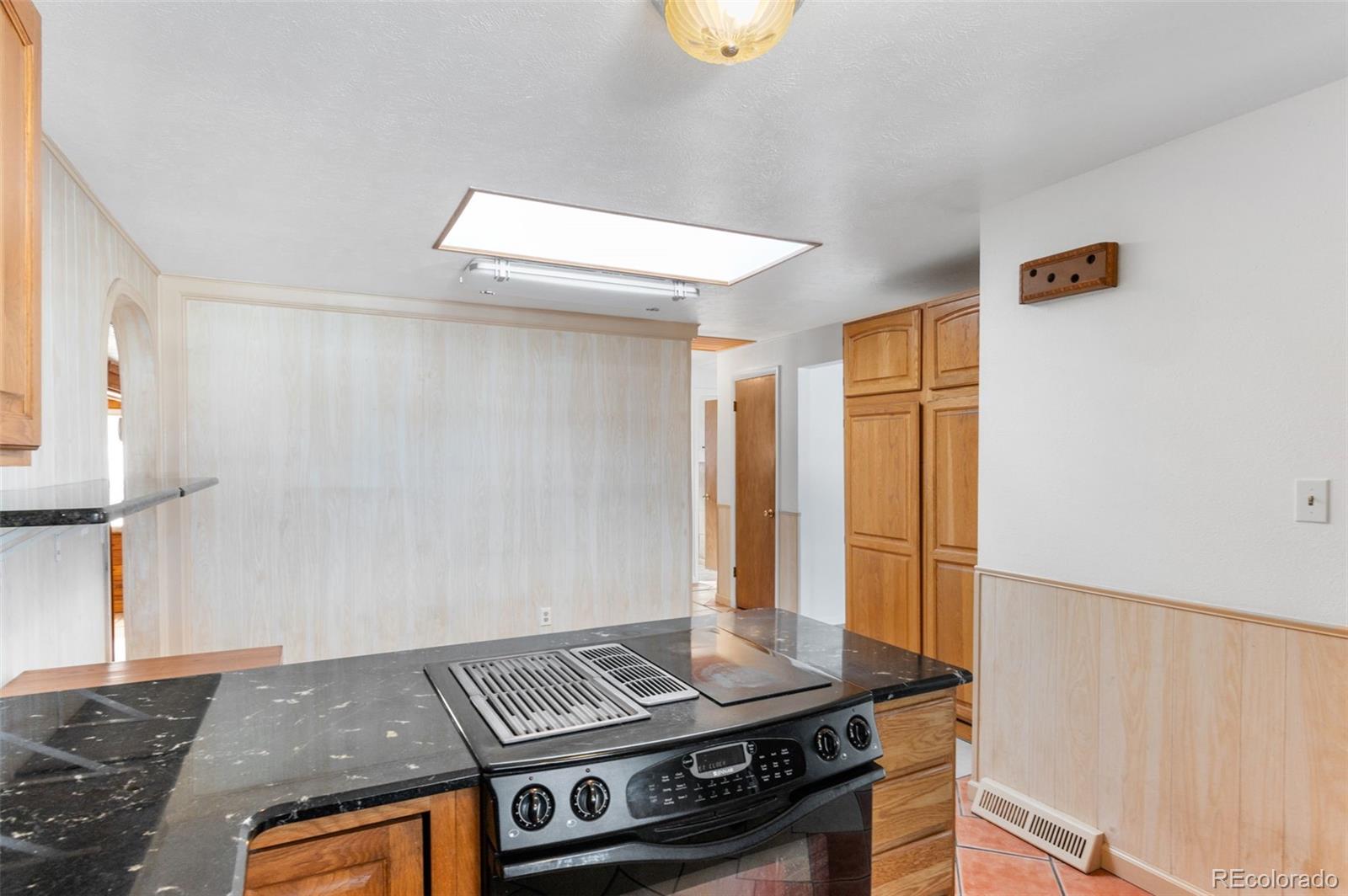 MLS Image #6 for 12990 w 6th place,lakewood, Colorado