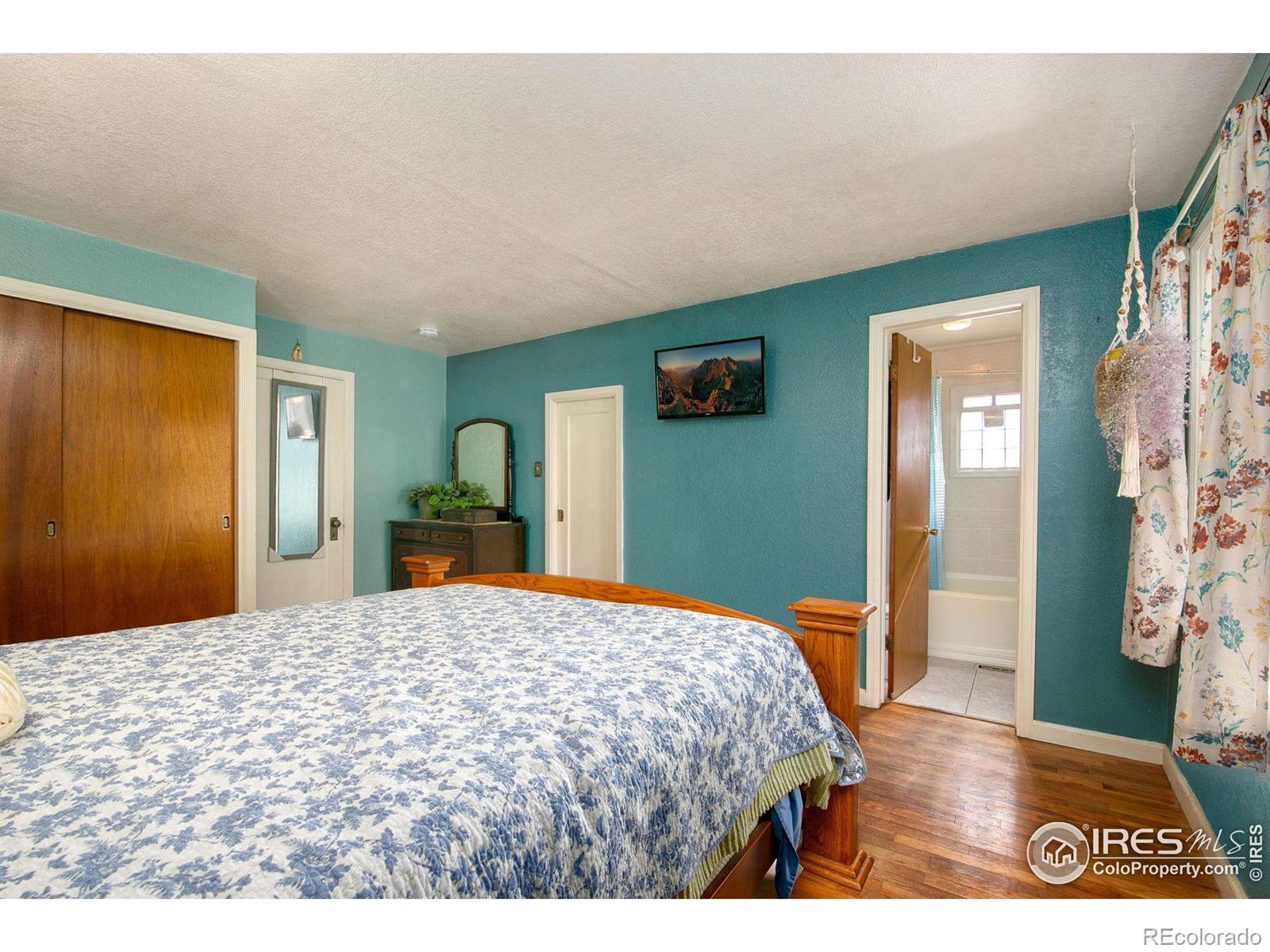 MLS Image #12 for 1107 e 5th street,loveland, Colorado