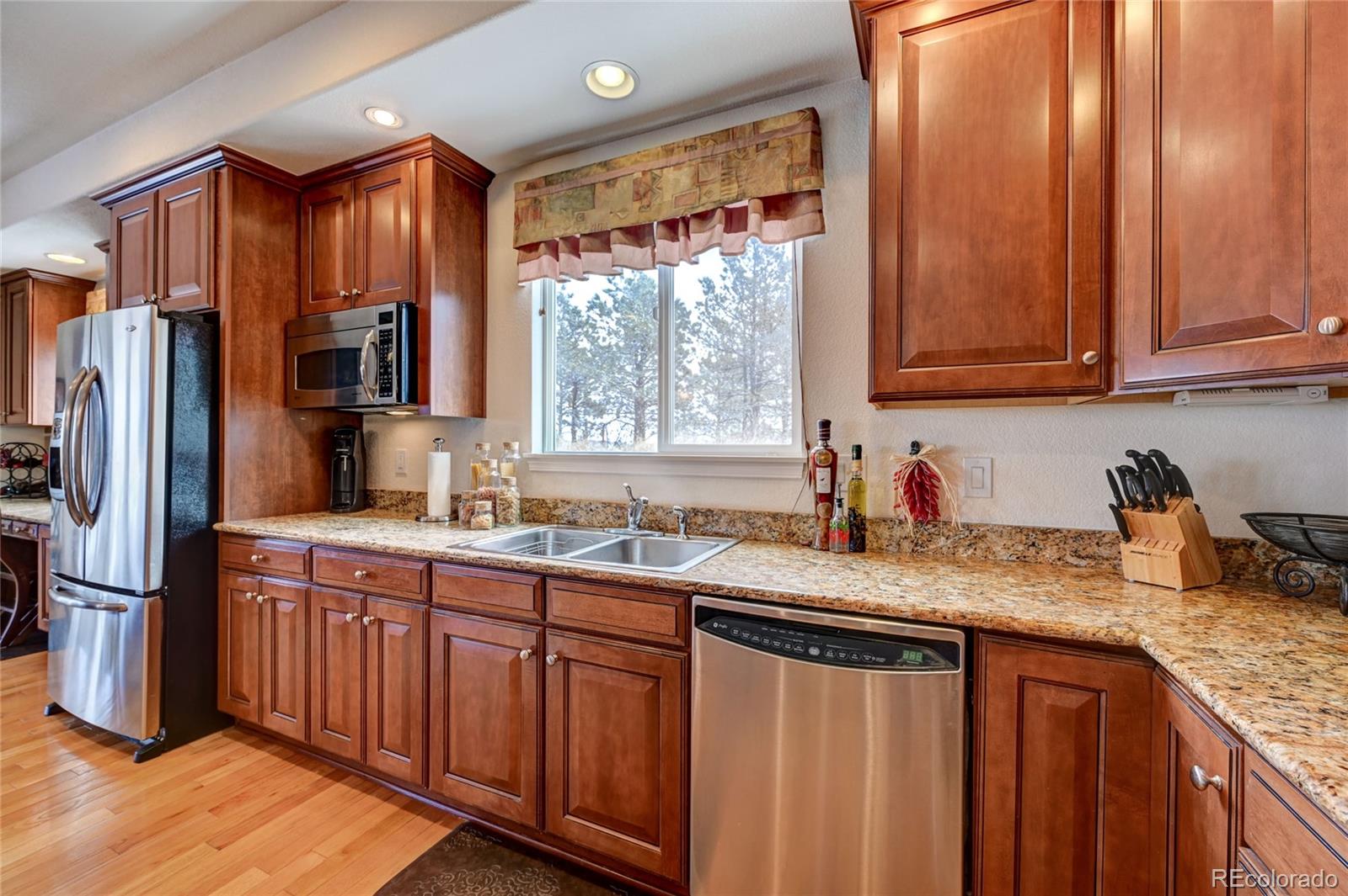 MLS Image #13 for 24891 e ontario drive,aurora, Colorado