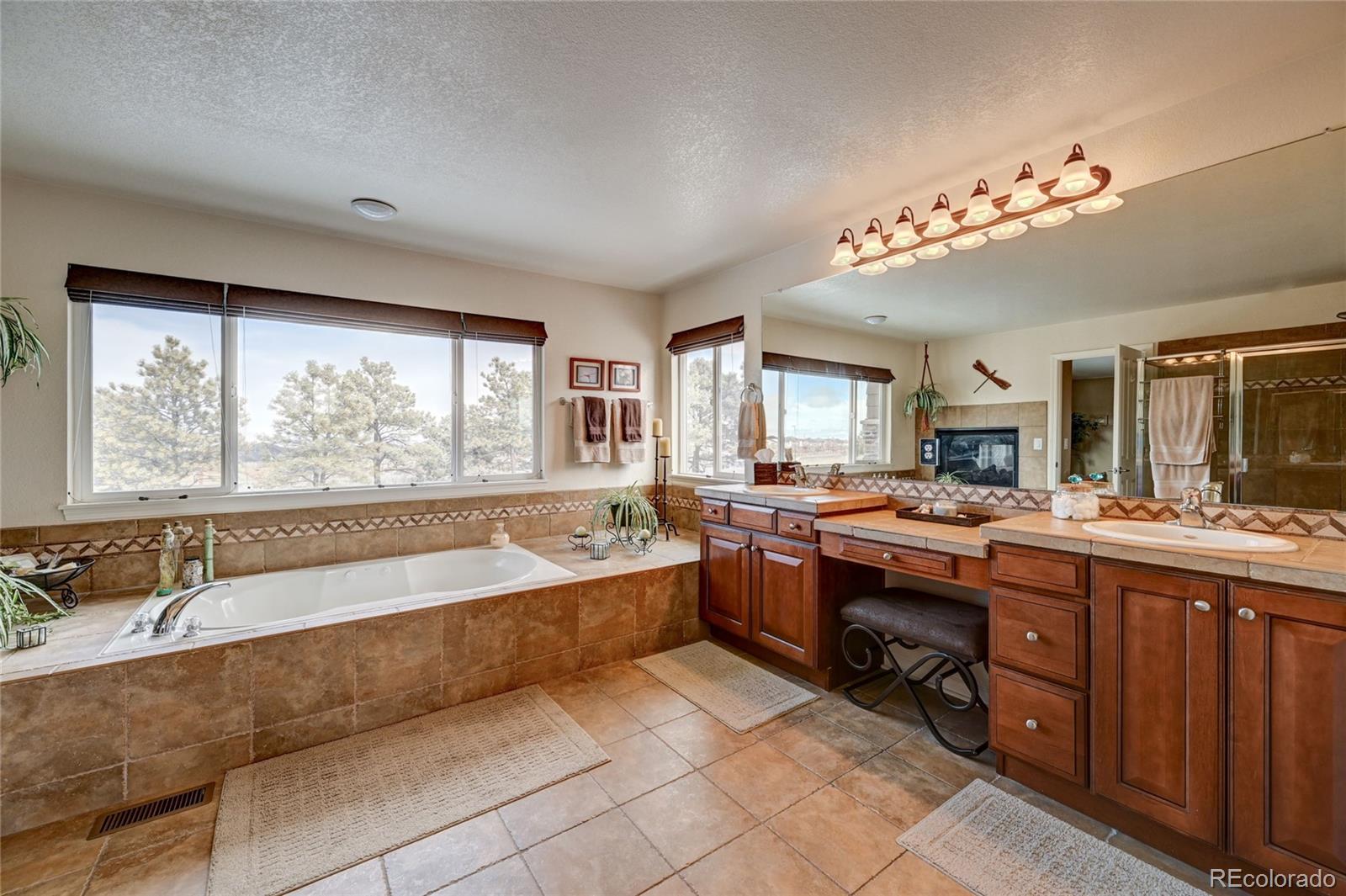 MLS Image #24 for 24891 e ontario drive,aurora, Colorado