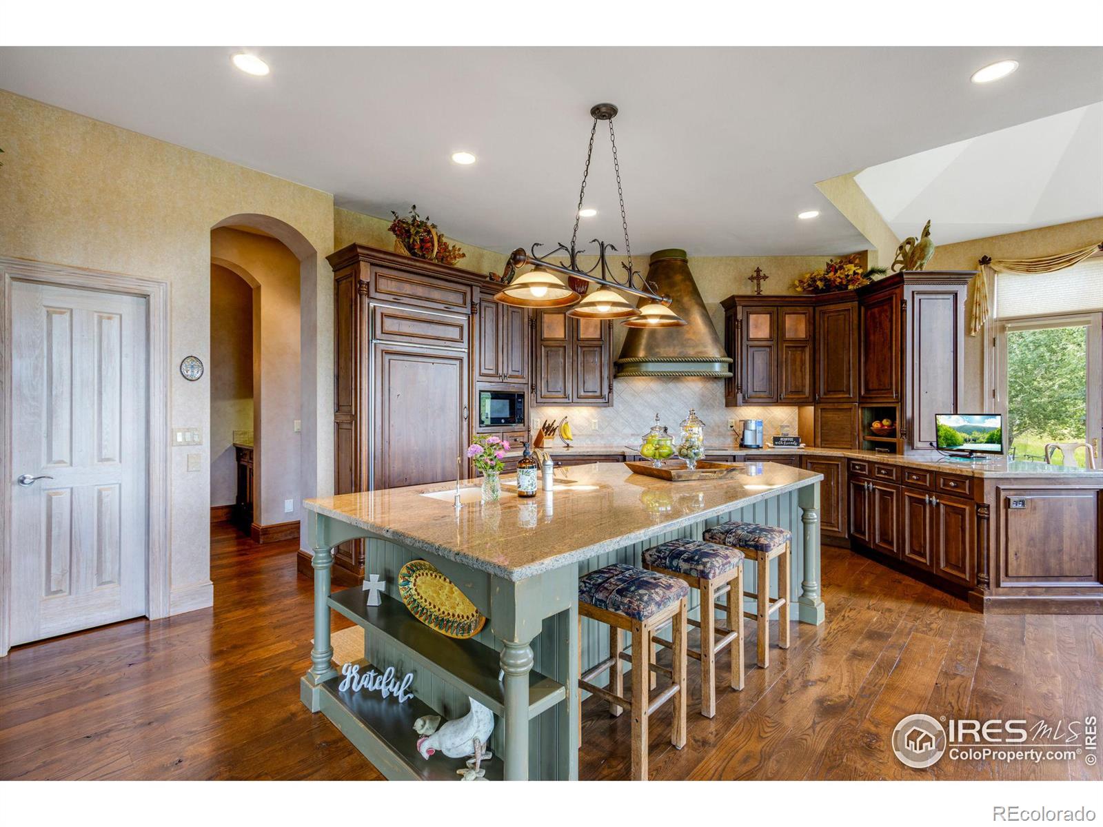 MLS Image #17 for 4676  indian creek road,loveland, Colorado