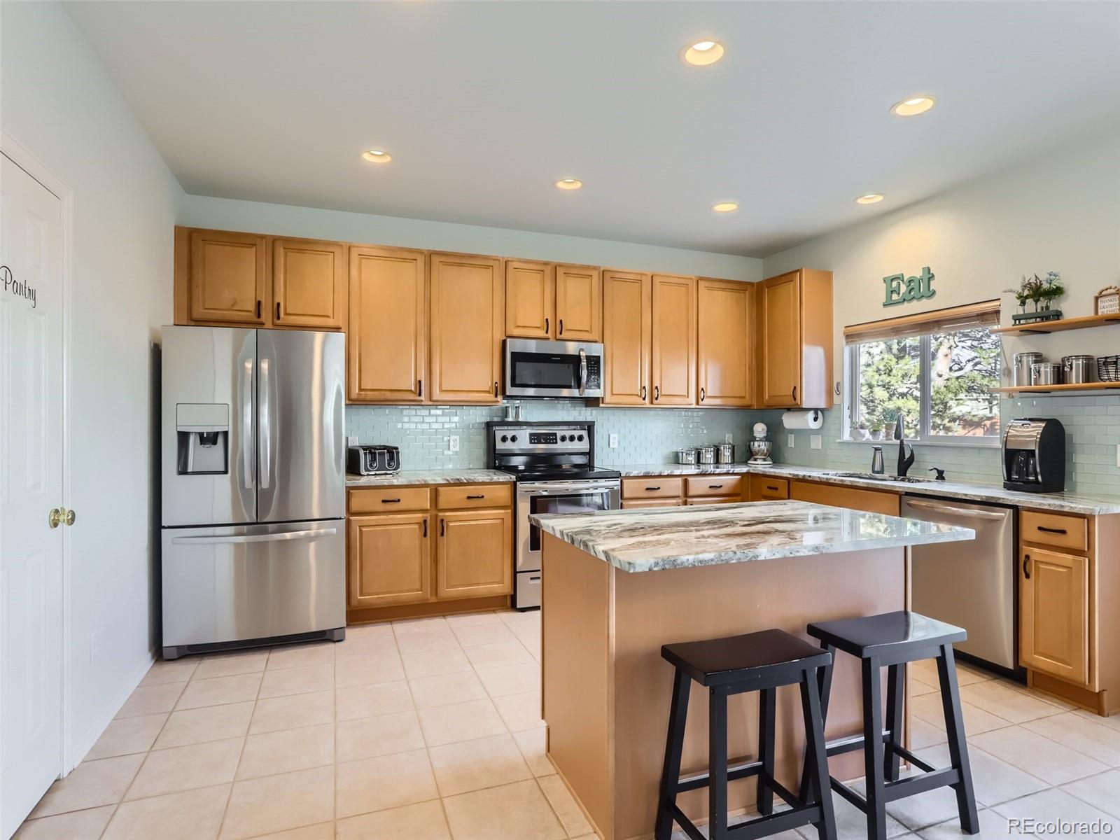 MLS Image #7 for 2814  fleet drive,fort collins, Colorado