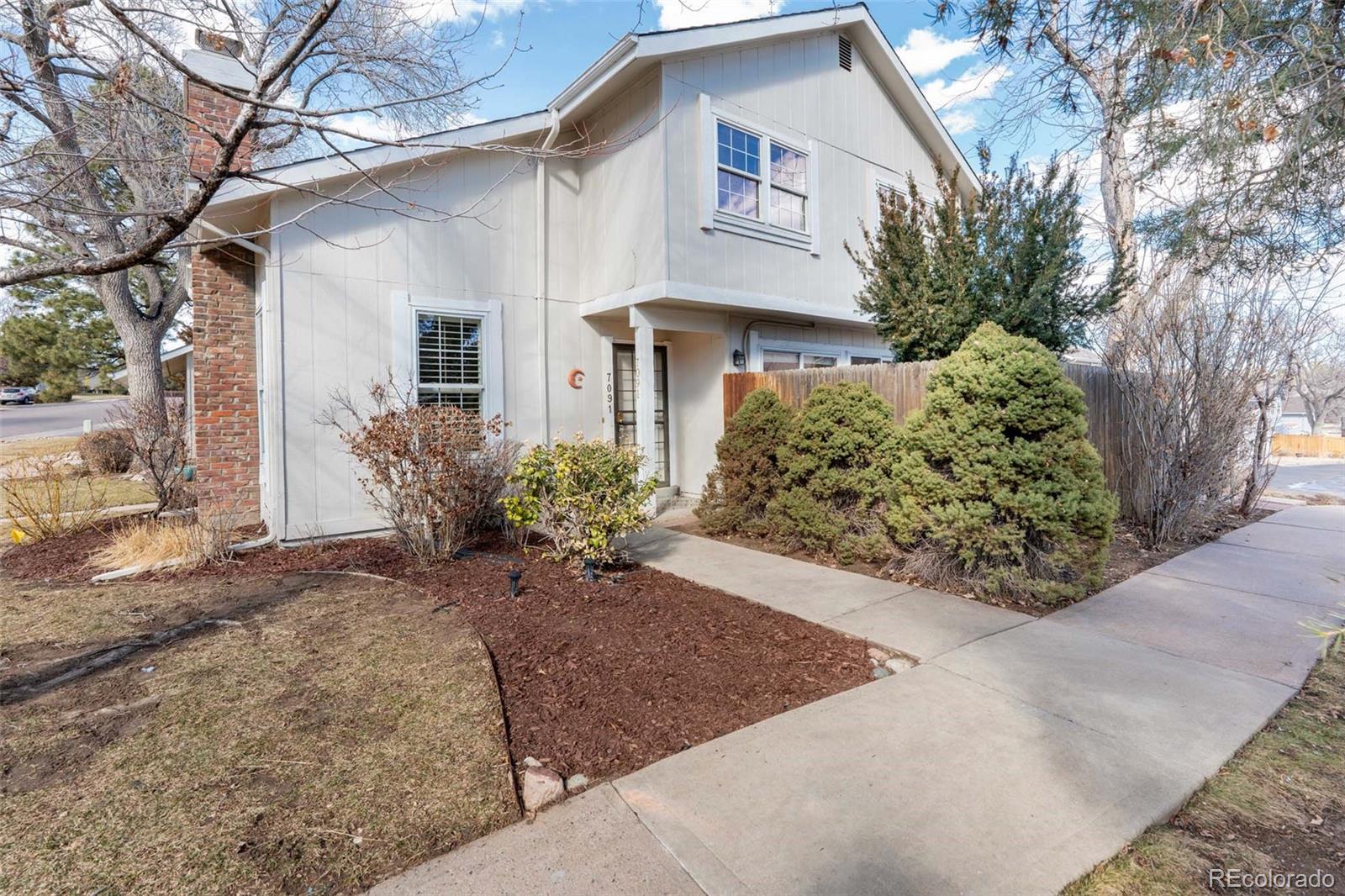 MLS Image #2 for 7091 s knolls way,centennial, Colorado