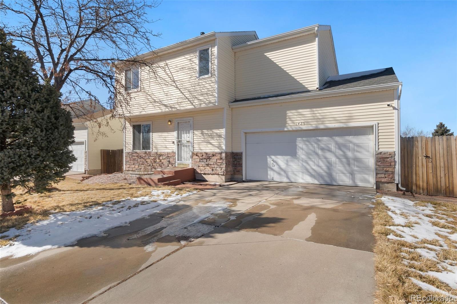 MLS Image #0 for 1425 s pitkin court,aurora, Colorado