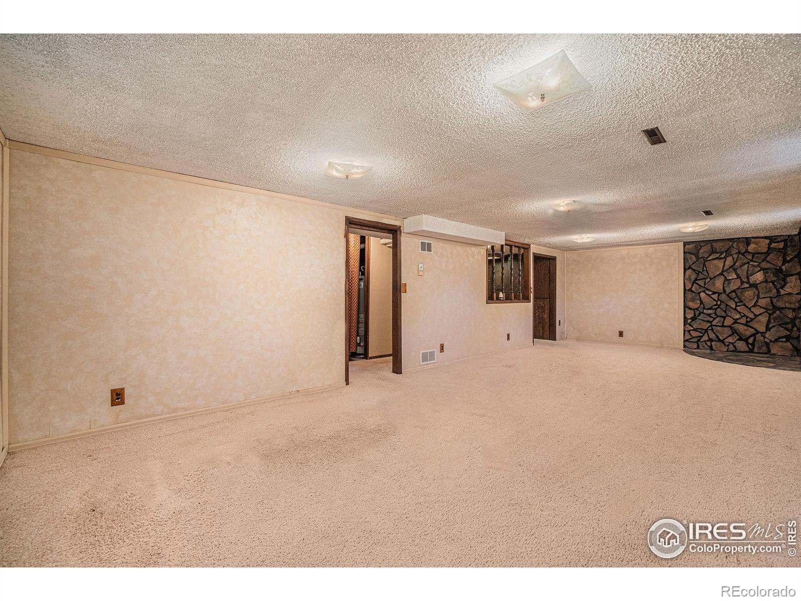 MLS Image #17 for 3332  florida drive,loveland, Colorado