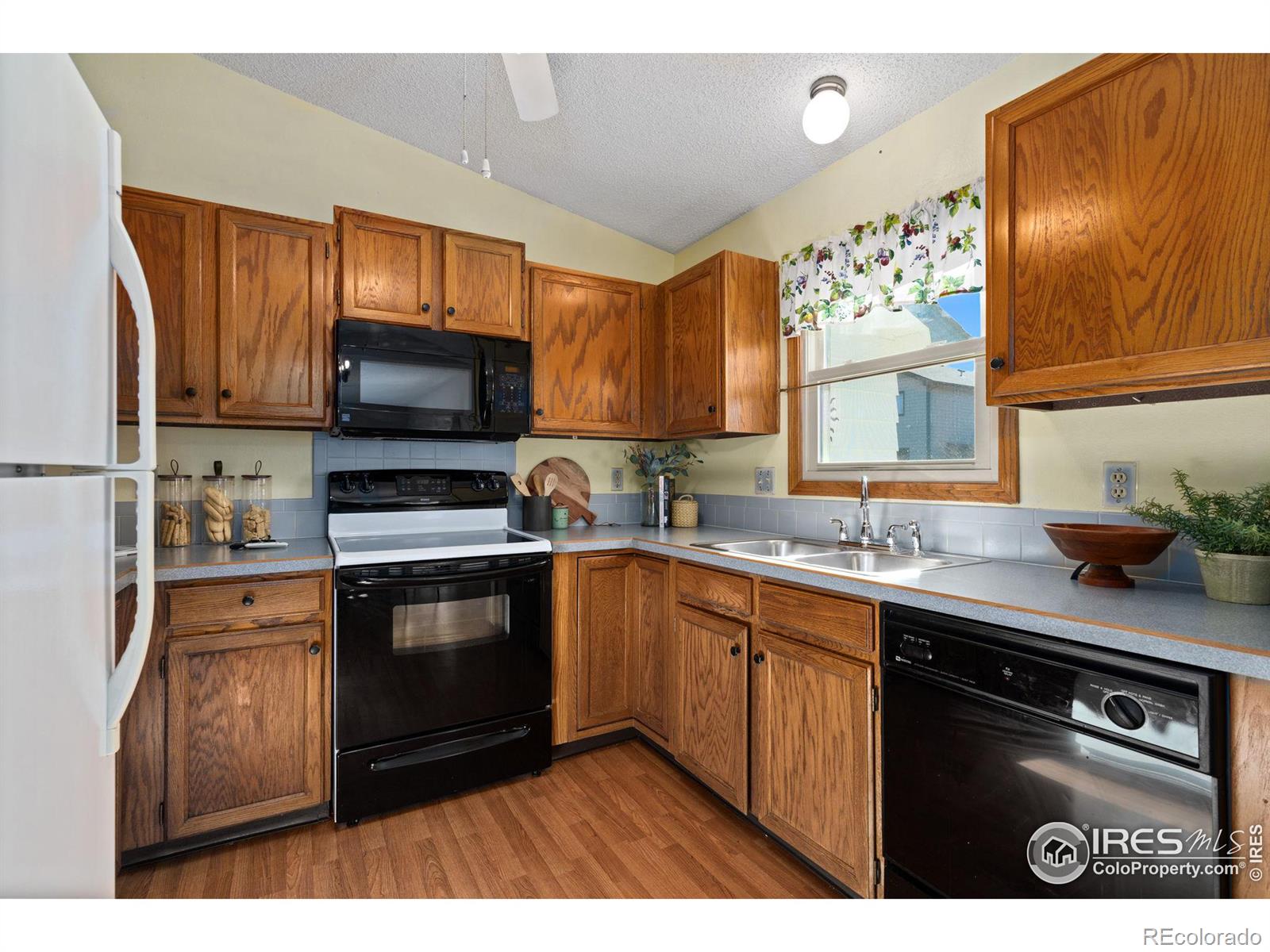 MLS Image #8 for 3461  sam houston circle,fort collins, Colorado
