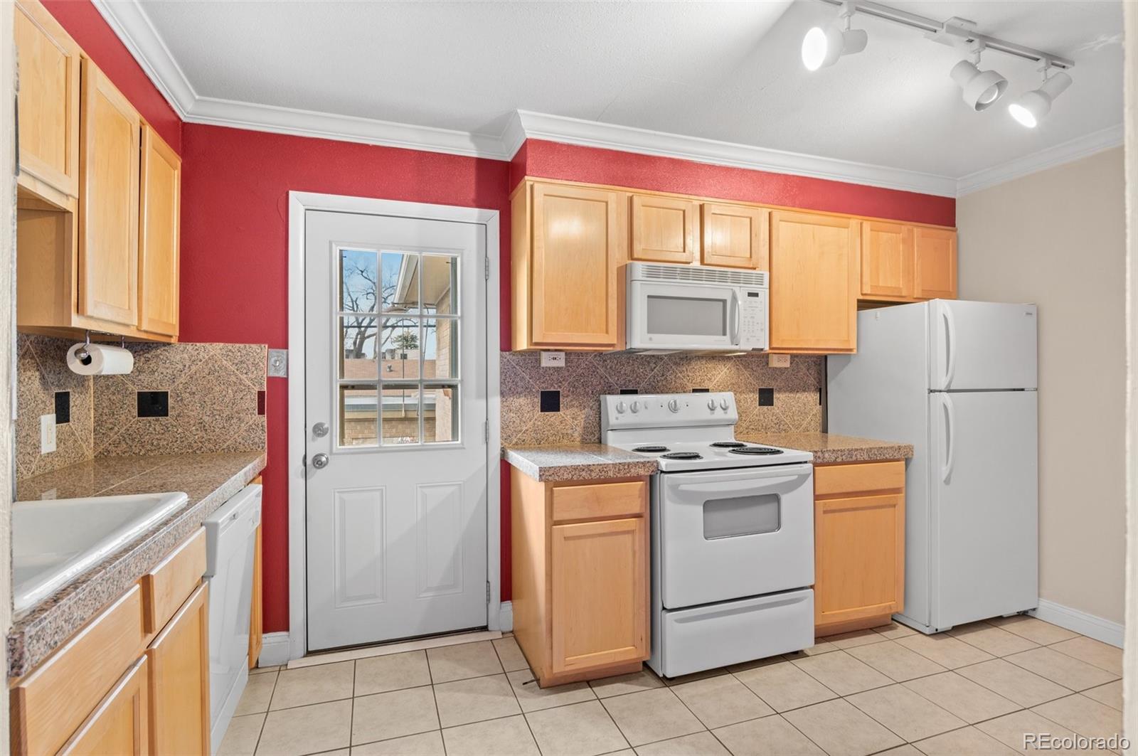 MLS Image #10 for 2313 s race street,denver, Colorado