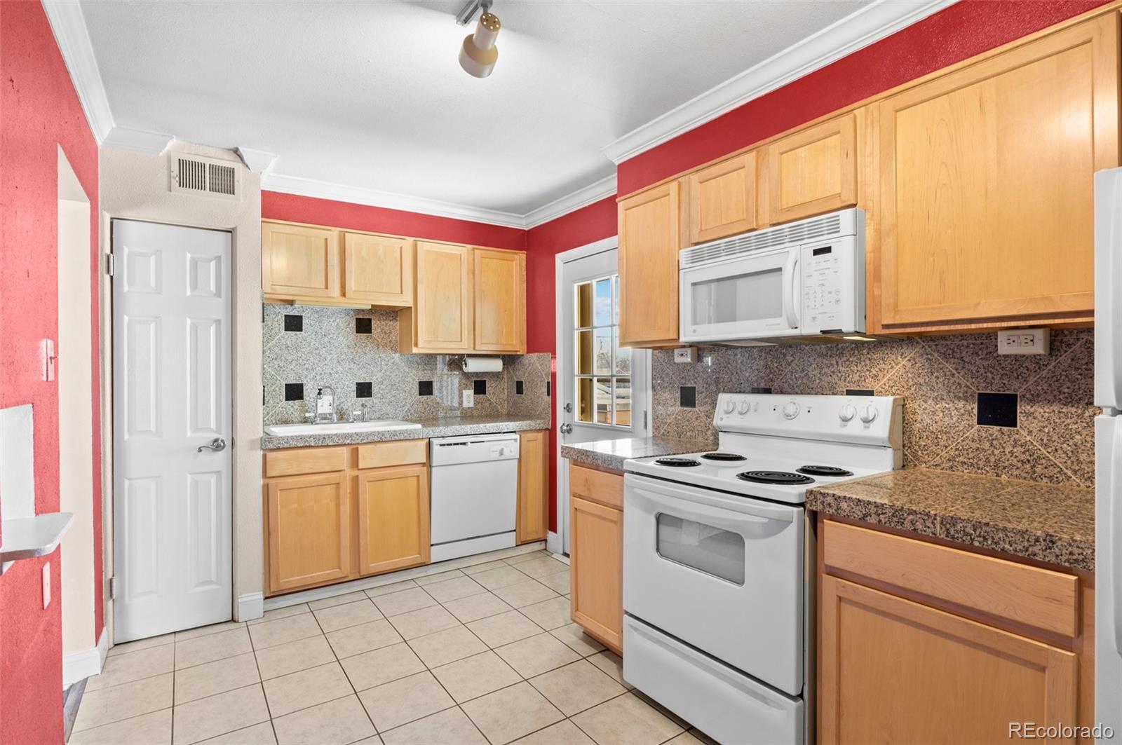 MLS Image #12 for 2313 s race street,denver, Colorado