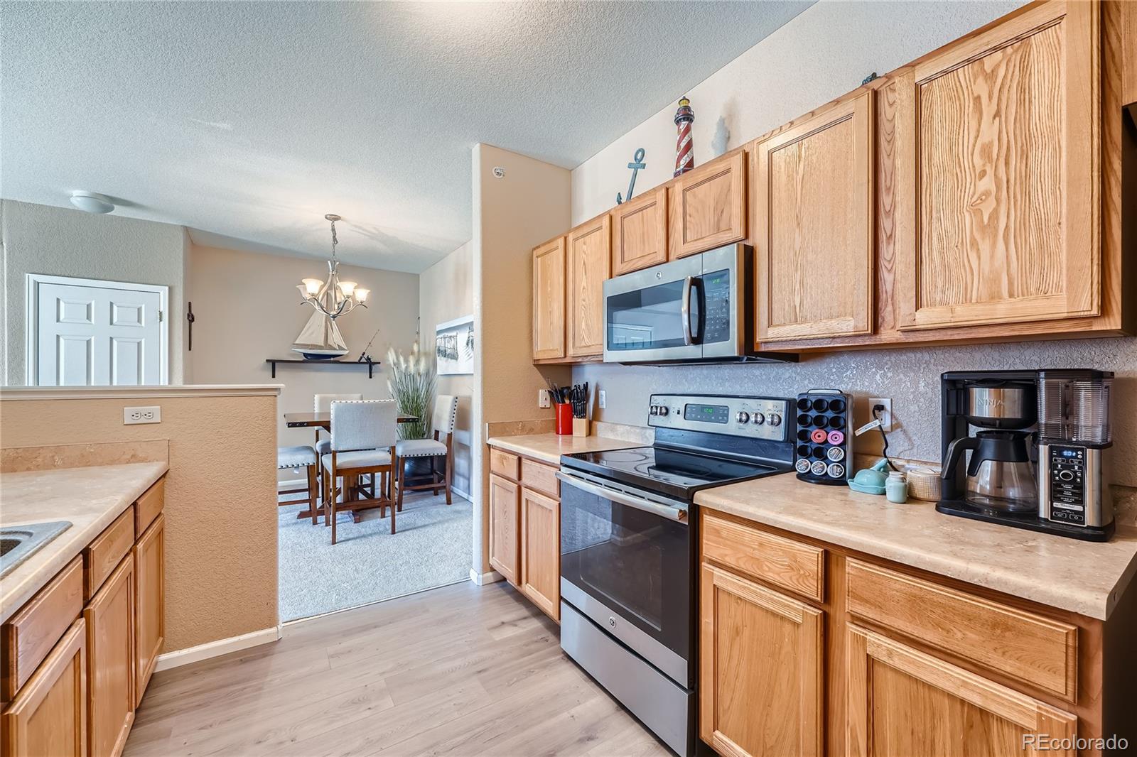 MLS Image #9 for 15700 e jamison drive,englewood, Colorado