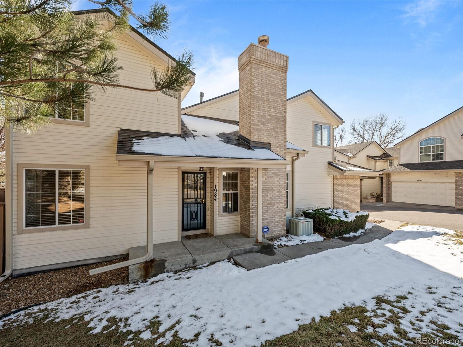 MLS Image #37 for 1984 s xenia way,denver, Colorado