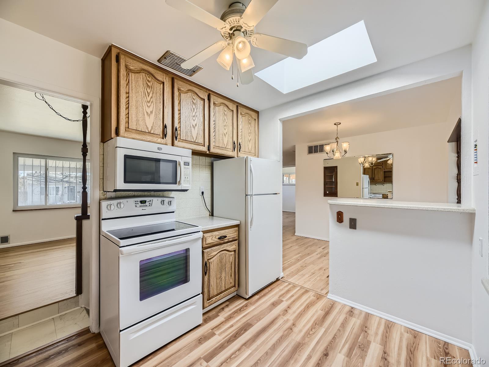 MLS Image #11 for 1627 s knox court,denver, Colorado