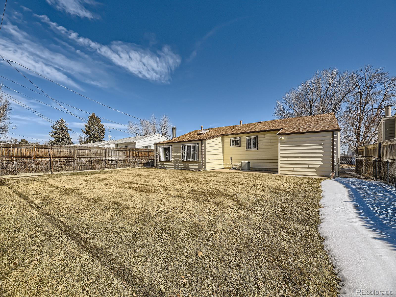 MLS Image #28 for 1627 s knox court,denver, Colorado