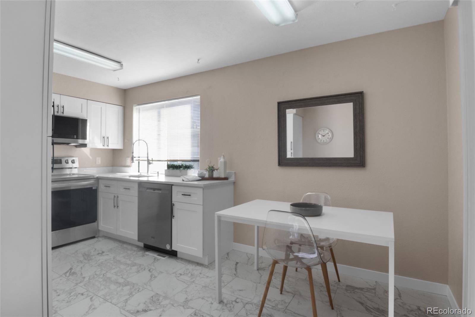MLS Image #11 for 1050 s monaco parkway,denver, Colorado