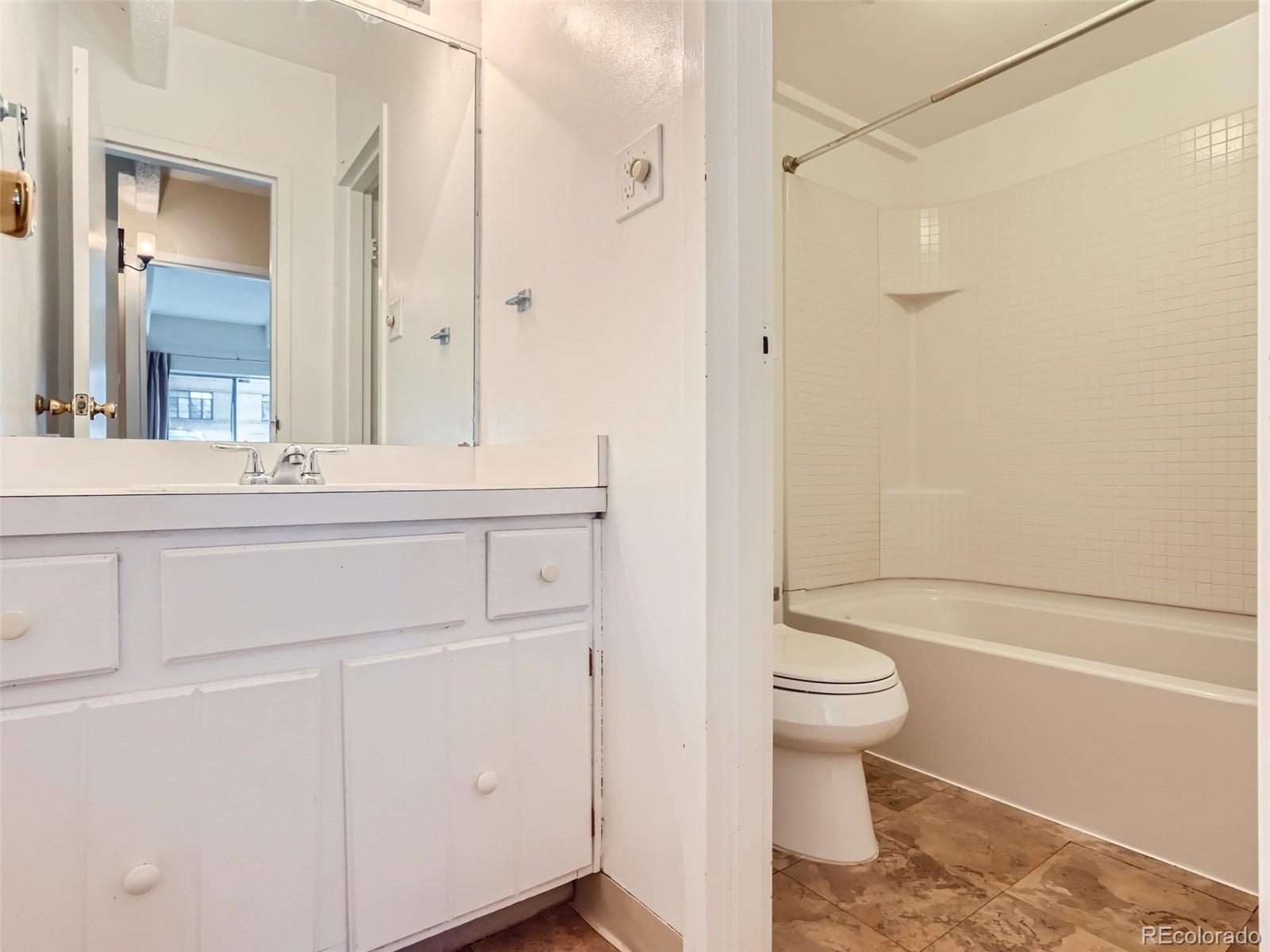 MLS Image #10 for 555 e 10th avenue 3,denver, Colorado