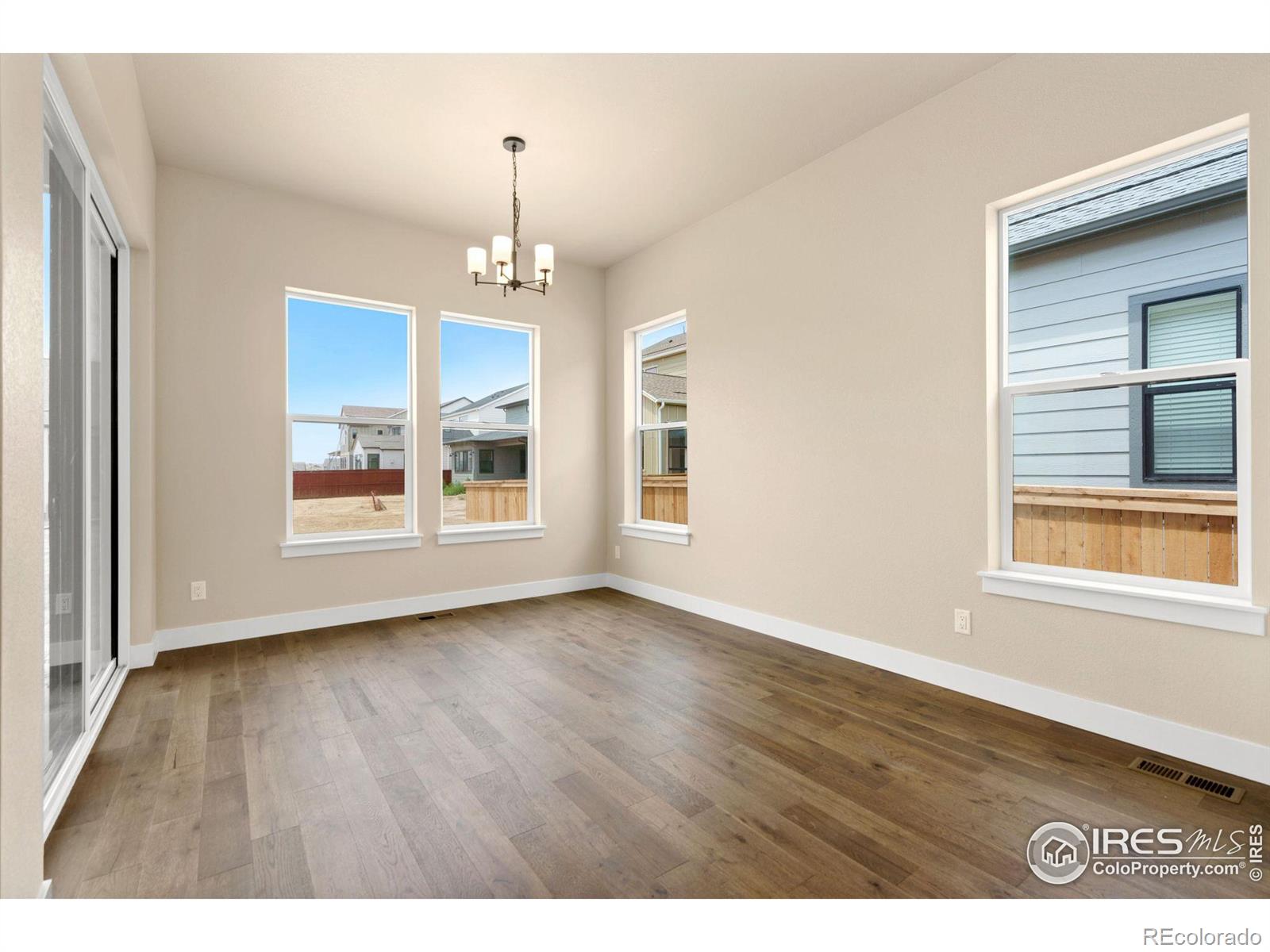 MLS Image #4 for 1862  frost drive,windsor, Colorado
