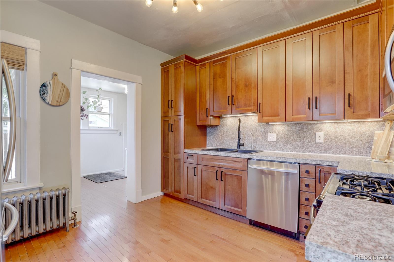 MLS Image #20 for 3909  wyandot street,denver, Colorado