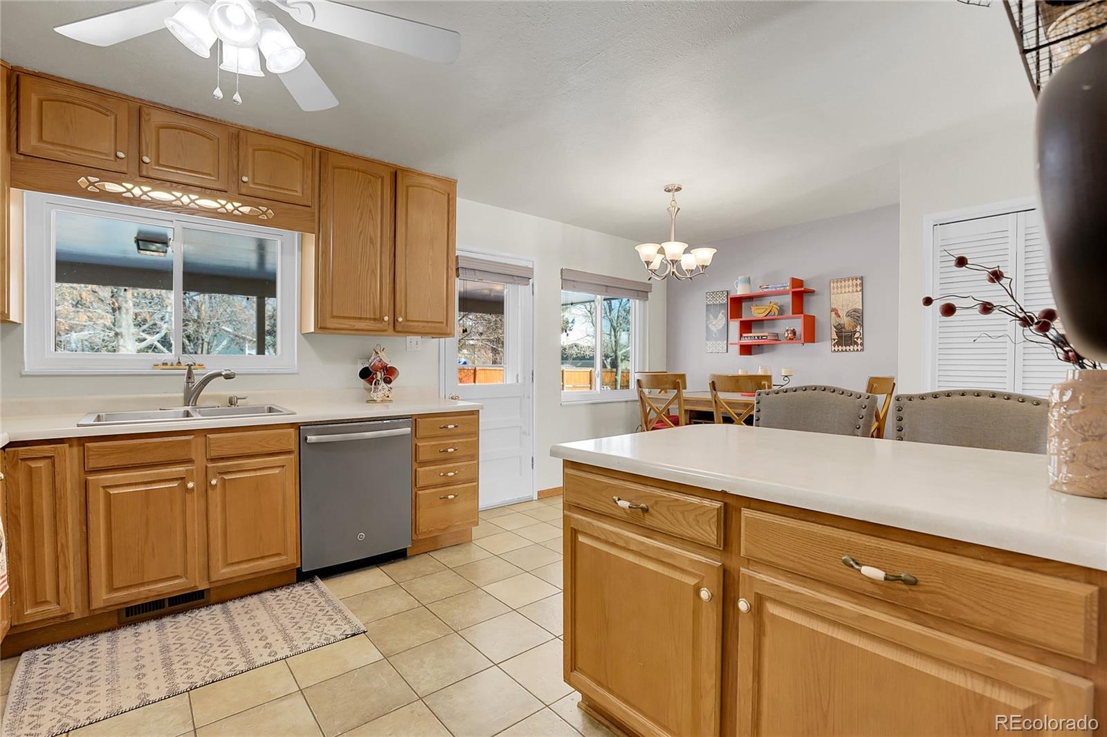 MLS Image #6 for 12751 w asbury place,lakewood, Colorado