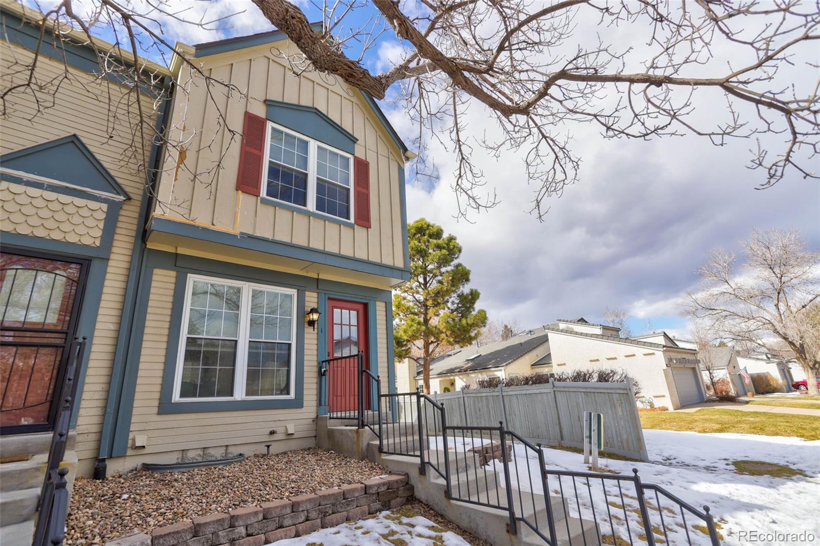 MLS Image #3 for 1699 s trenton street,denver, Colorado