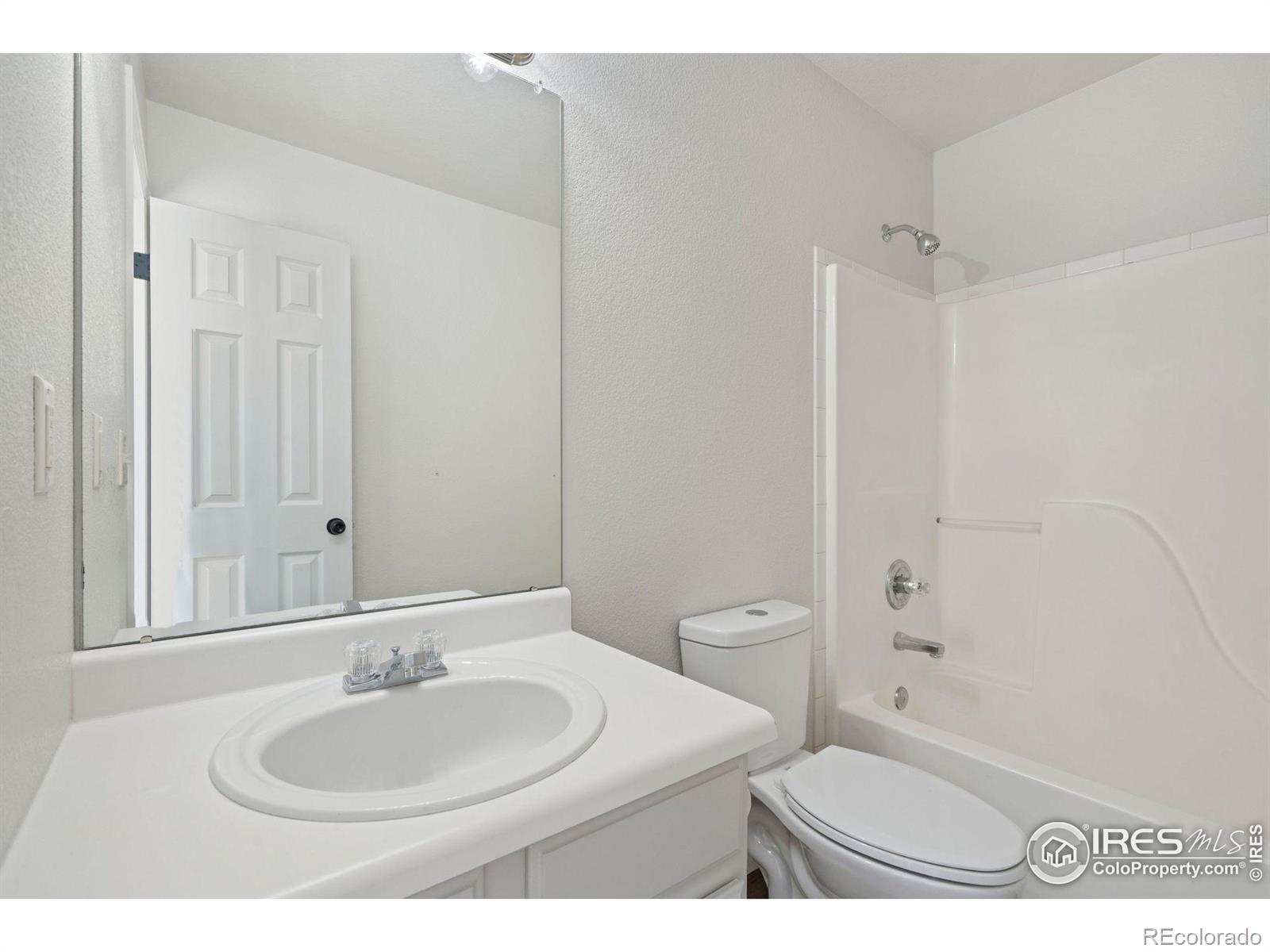 MLS Image #8 for 2824  chesapeake bay ,evans, Colorado