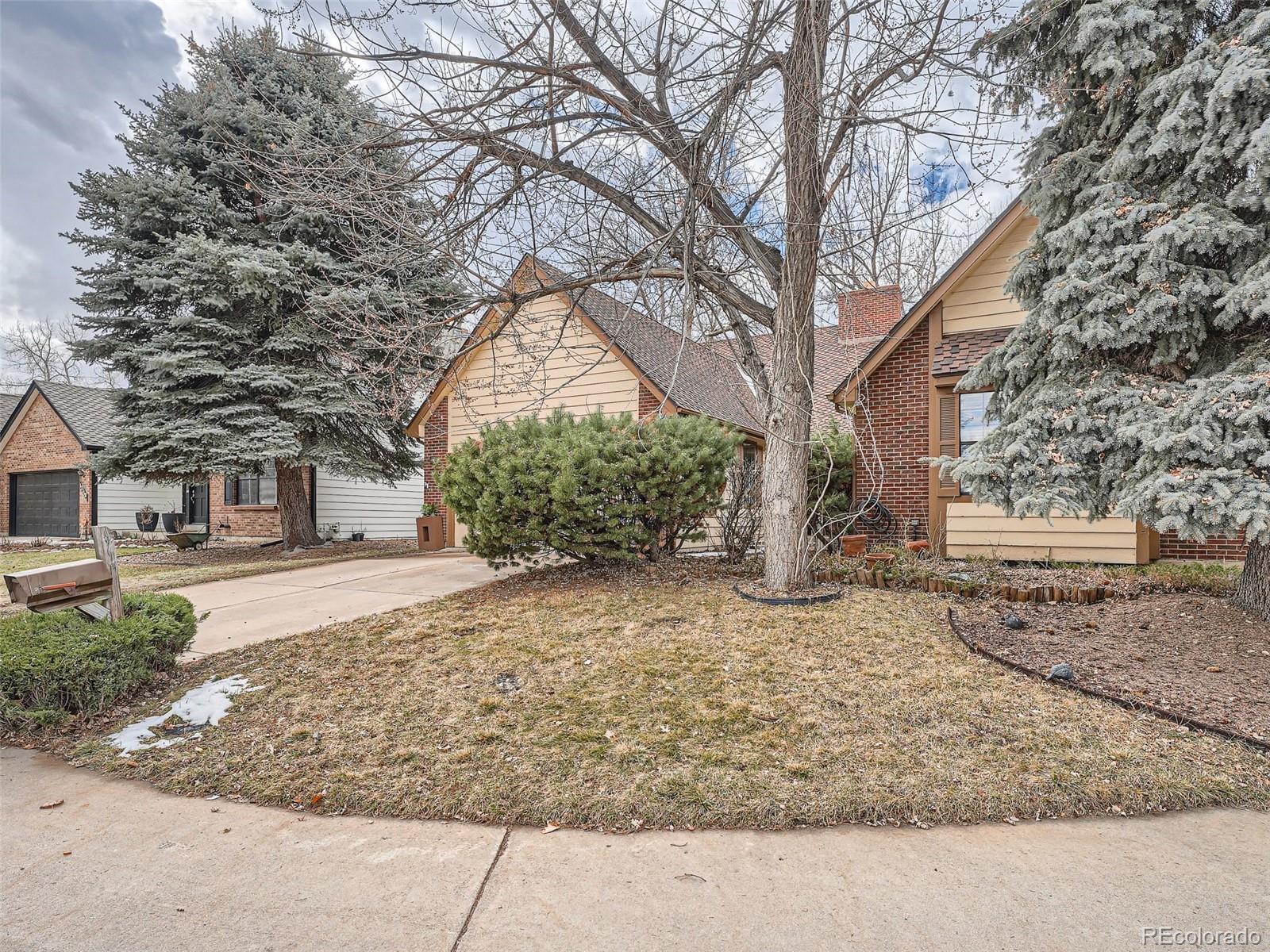 CMA Image for 12100 e villanova drive,Aurora, Colorado