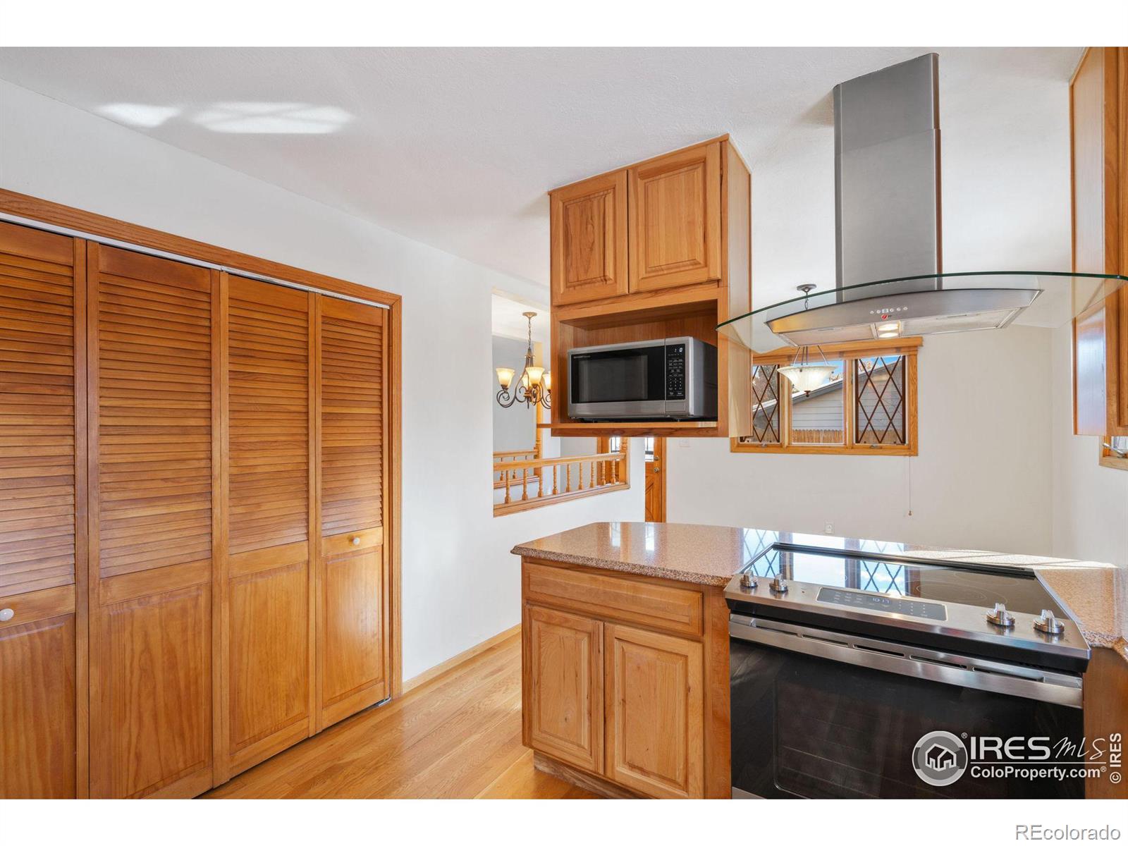 MLS Image #13 for 8200 w 6th place,lakewood, Colorado