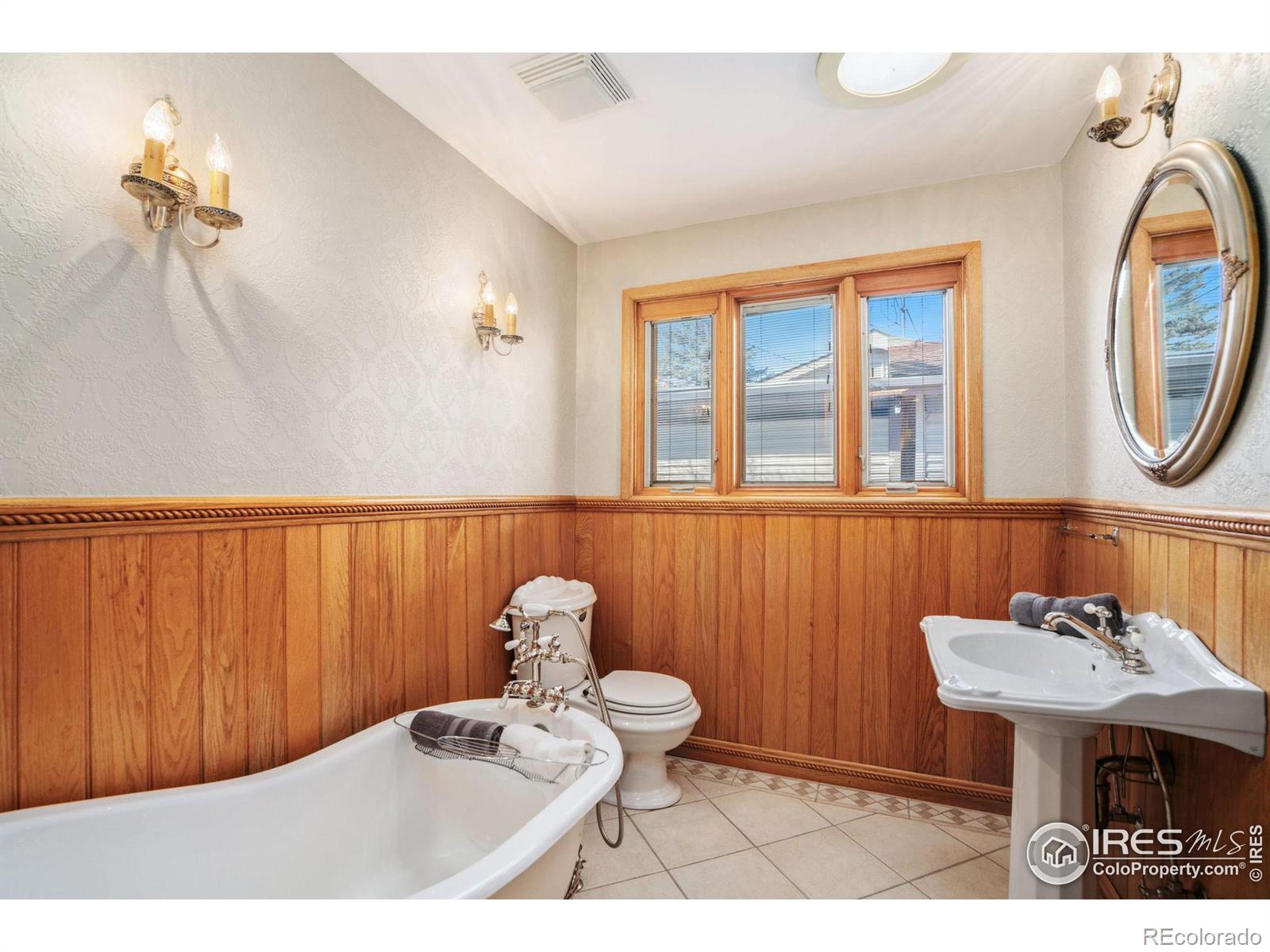 MLS Image #19 for 8200 w 6th place,lakewood, Colorado