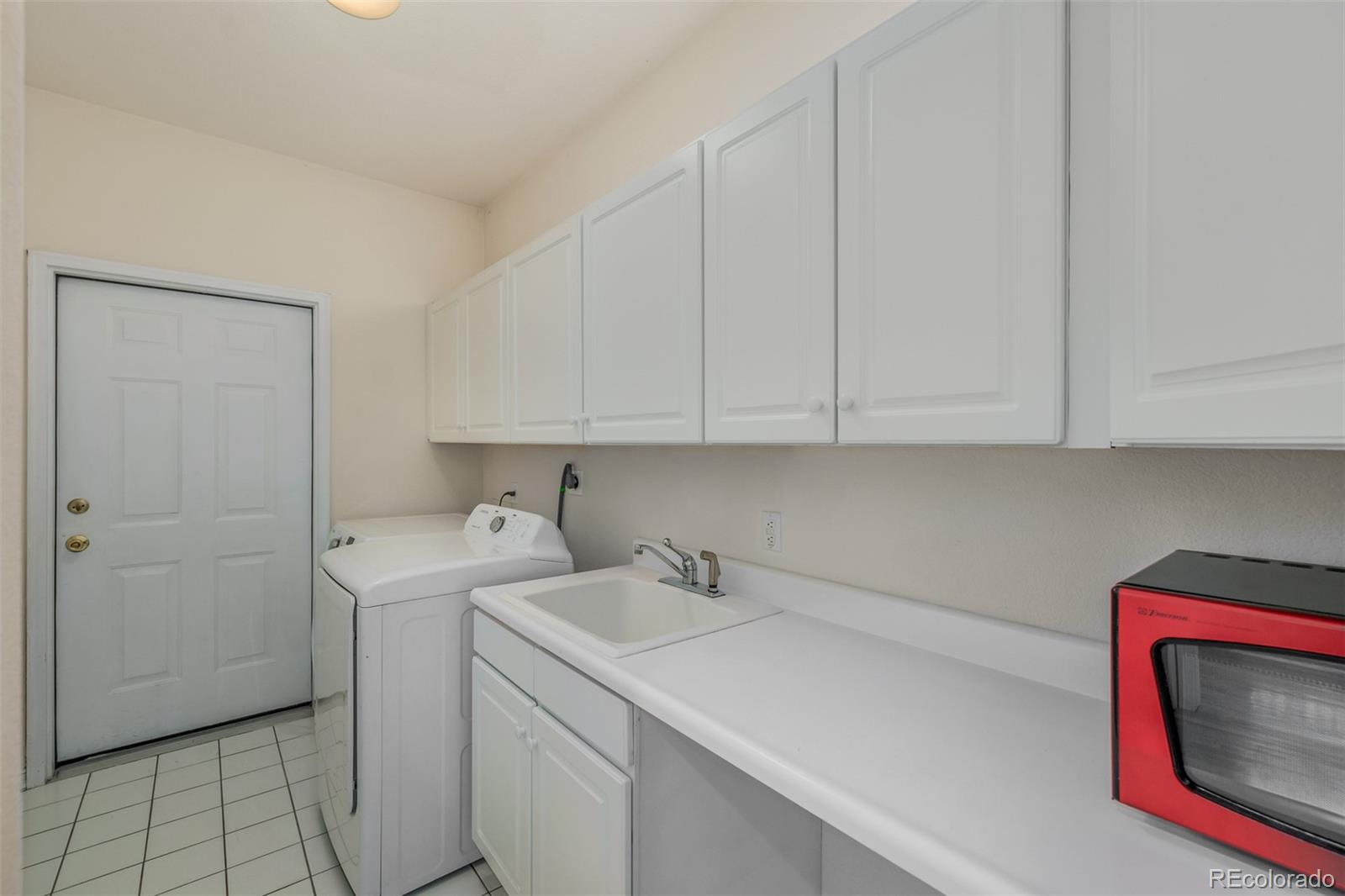 MLS Image #43 for 522  columbine street,denver, Colorado