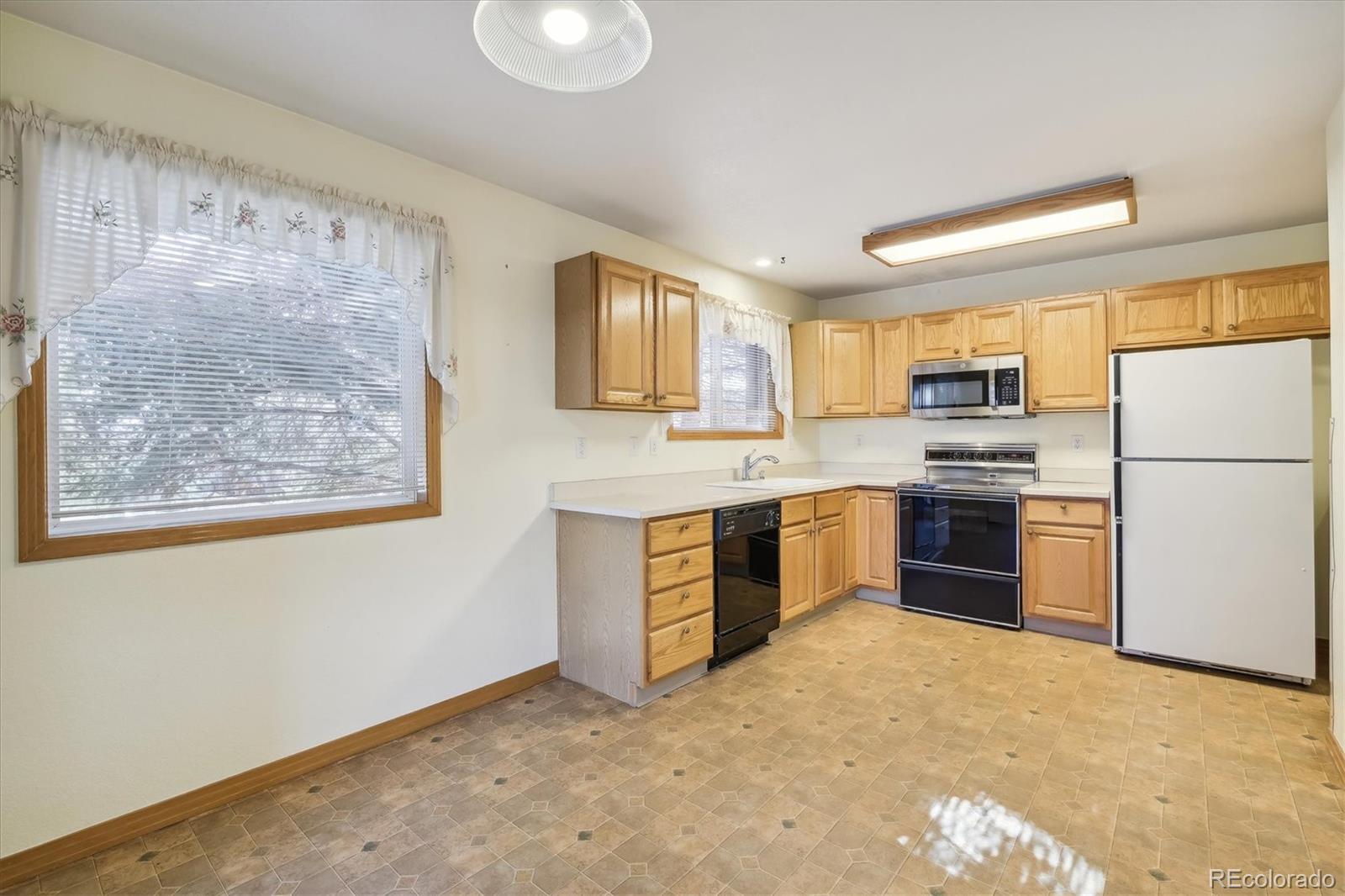 MLS Image #11 for 11840 w 66th place,arvada, Colorado