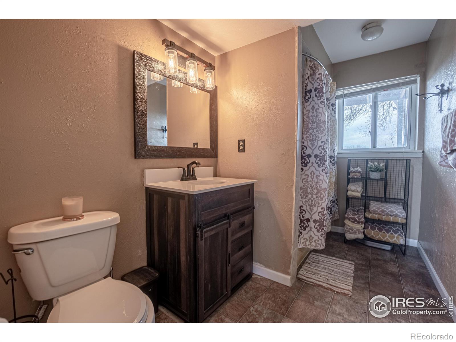 MLS Image #25 for 33059  county road 51 ,greeley, Colorado