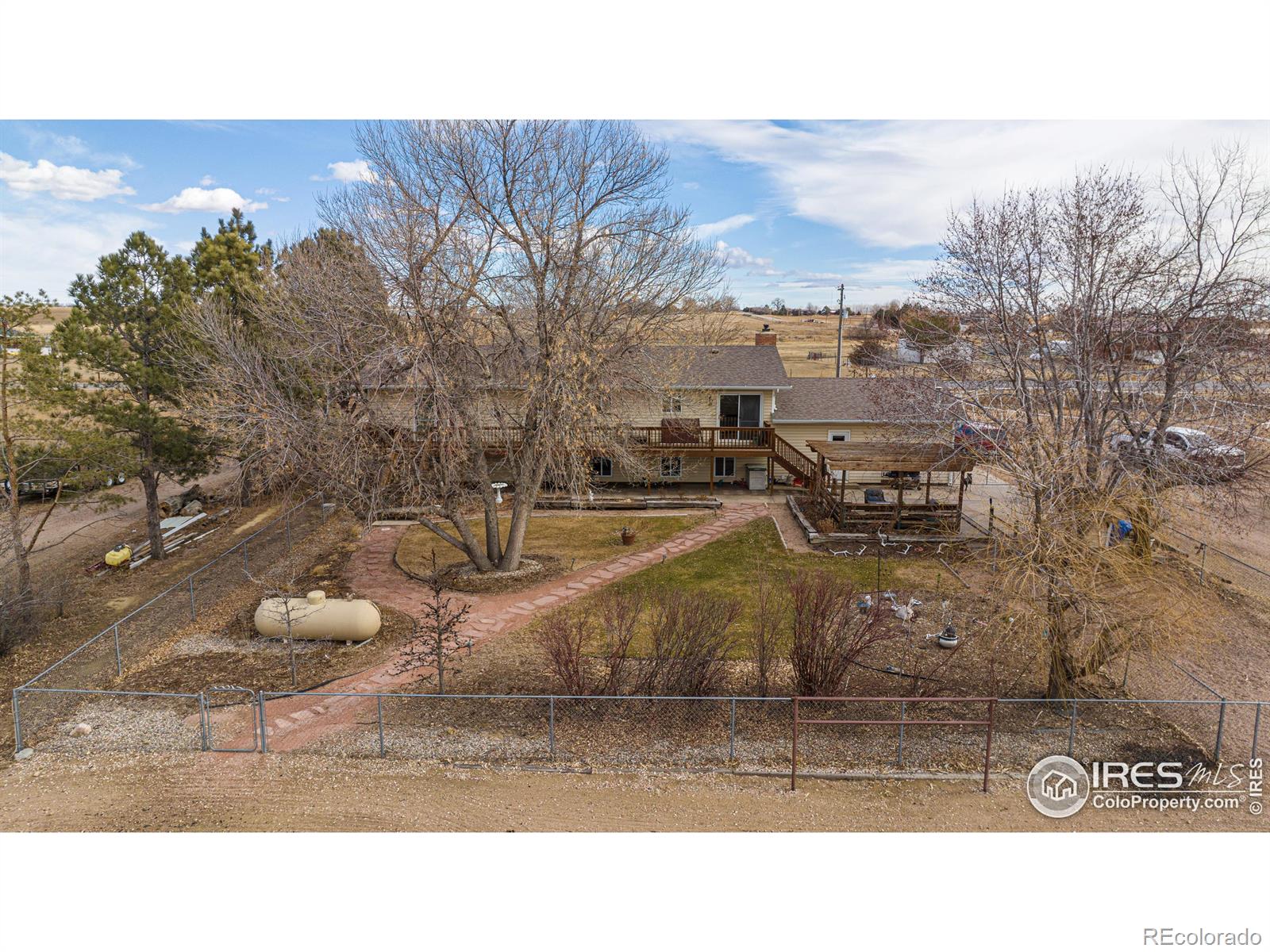 MLS Image #9 for 33059  county road 51 ,greeley, Colorado