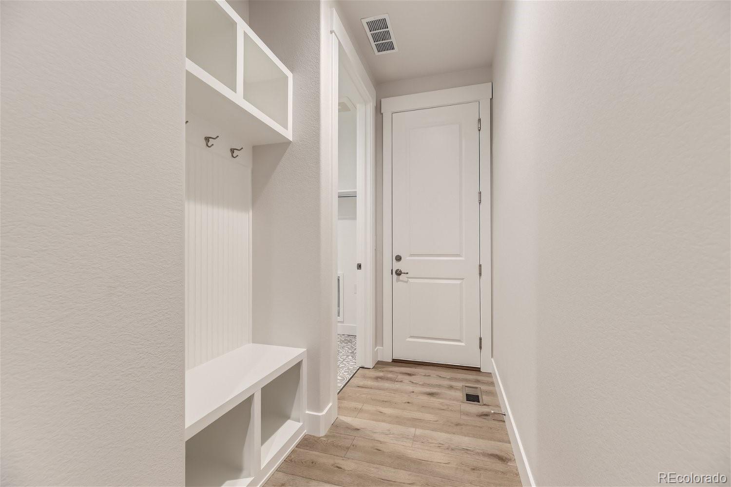 MLS Image #24 for 9005 s shawnee court,aurora, Colorado