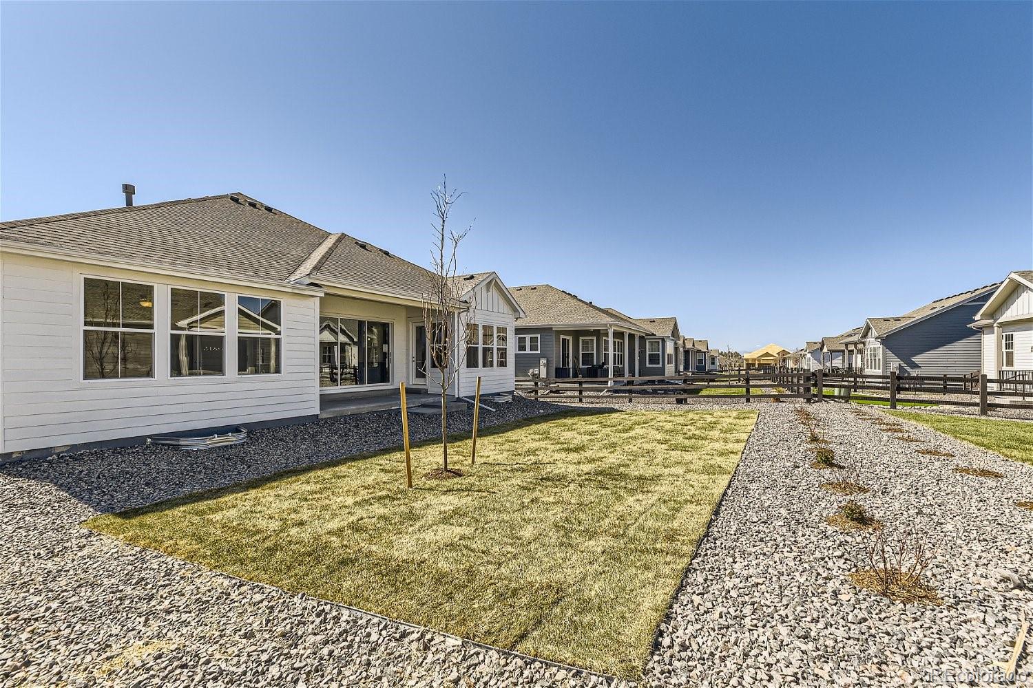 MLS Image #26 for 9005 s shawnee court,aurora, Colorado