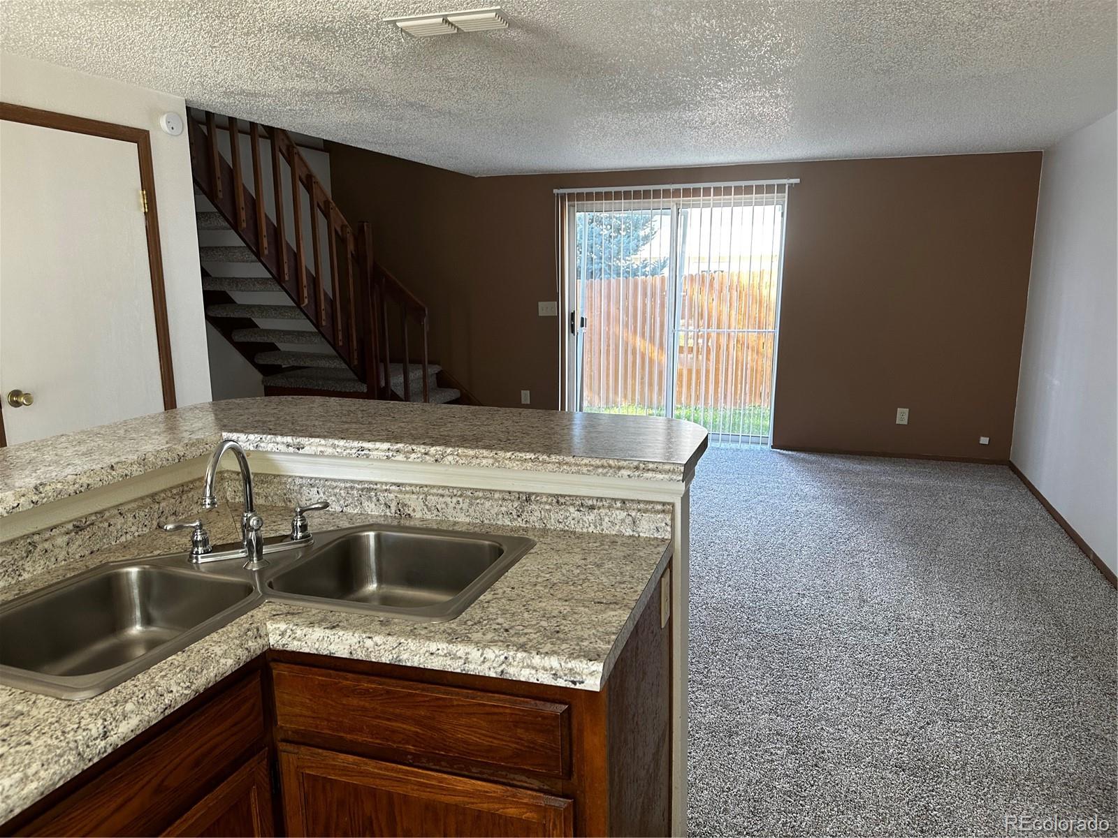 MLS Image #6 for 1503 s ouray circle,aurora, Colorado