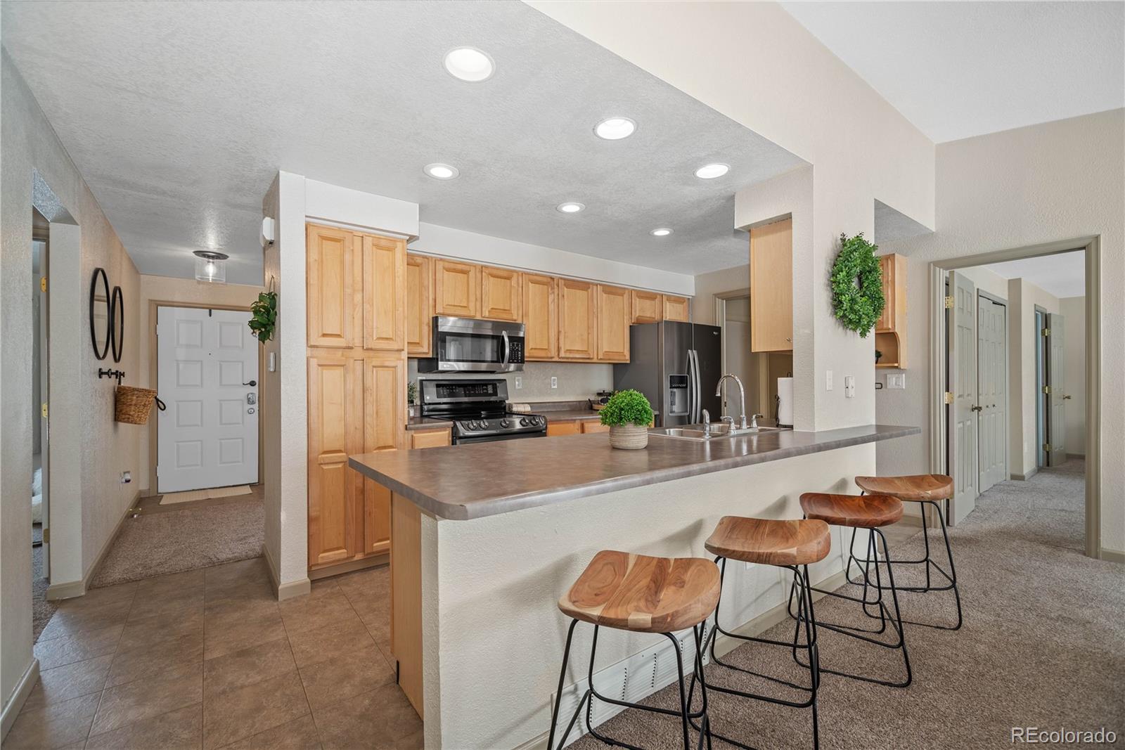 MLS Image #10 for 3913 s bahama street,aurora, Colorado