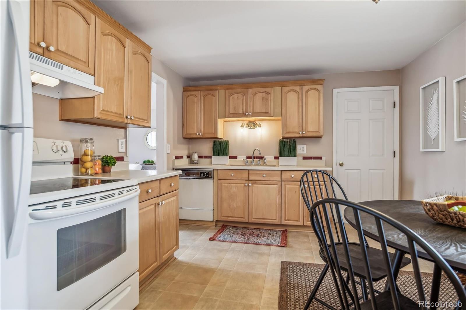 MLS Image #6 for 4262 e peakview circle,centennial, Colorado